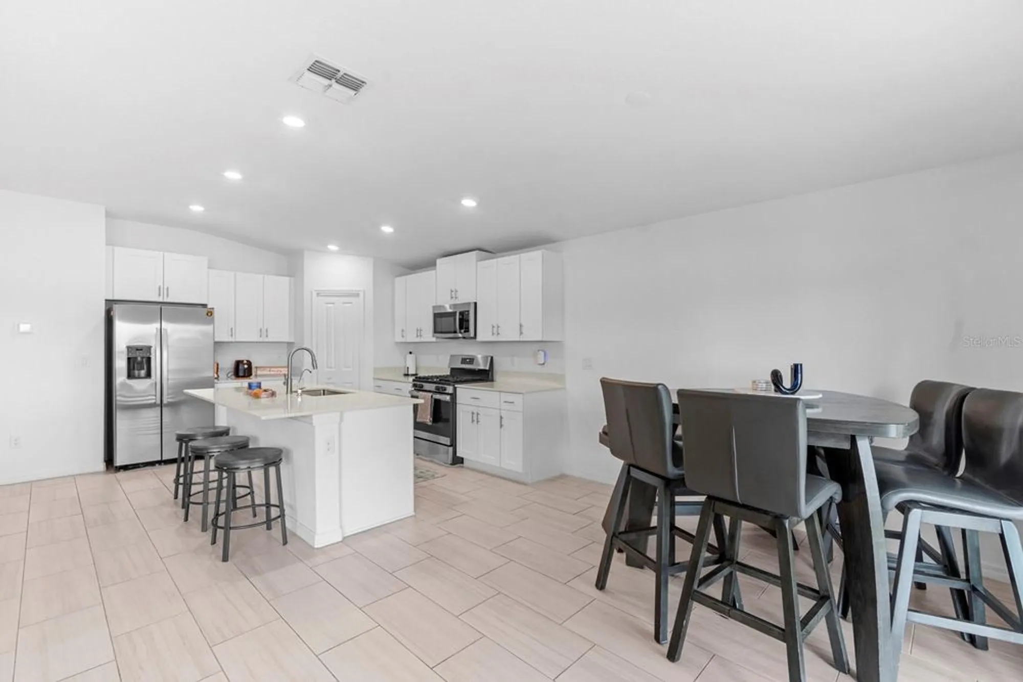 Property Slideshow image 25 of 45 | 13124 merlot sunstone cv, Parrish, FL, 34219