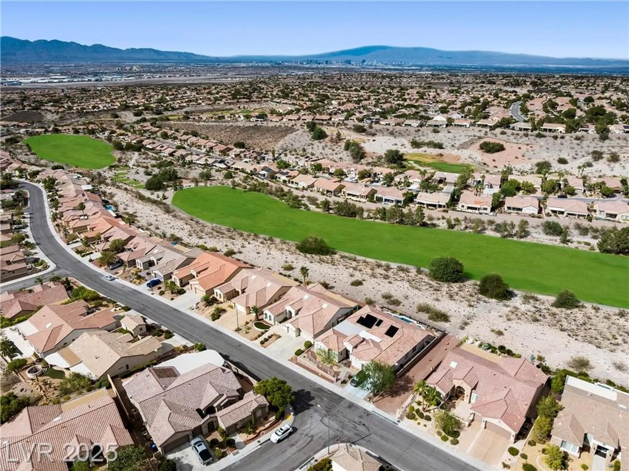 Property Slideshow image 29 of 37 | 2868 foxtail creek ave, Henderson, NV, 89052