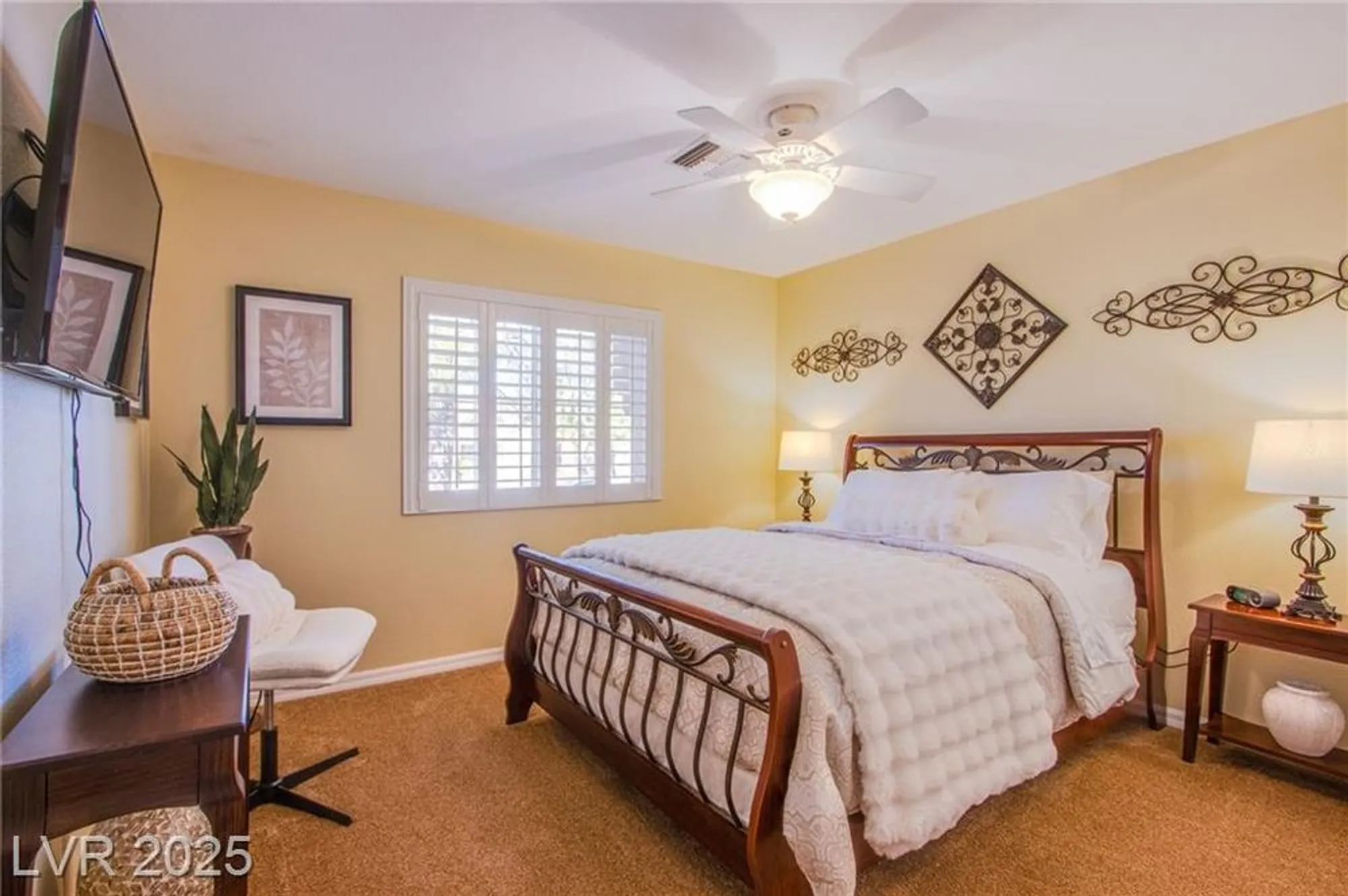 Property Slideshow image 17 of 56 | 9909 woodhouse dr, Las Vegas, NV, 89134