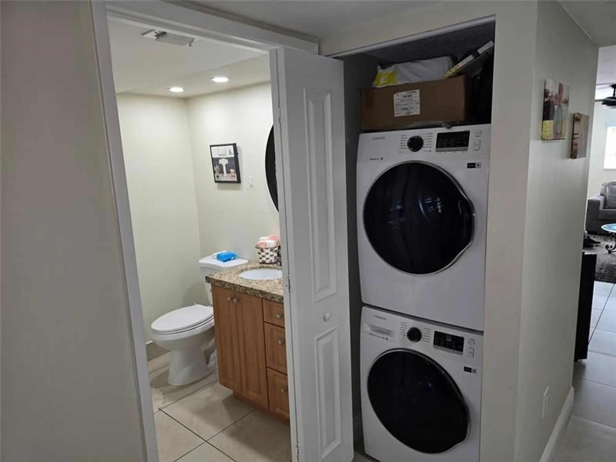 Property Slideshow image 12 of 40 | 1200 sw 137th ave 312e, Pembroke Pines, FL, 33027