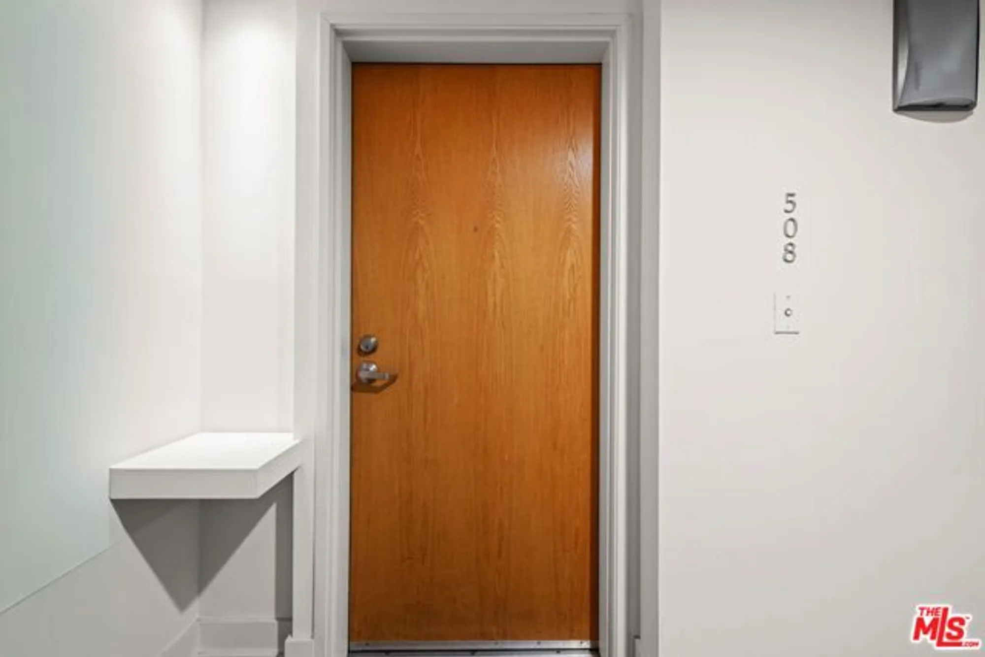 Property Slideshow image 21 of 35 | 267 s san pedro st unit 508, Los Angeles, CA, 90012