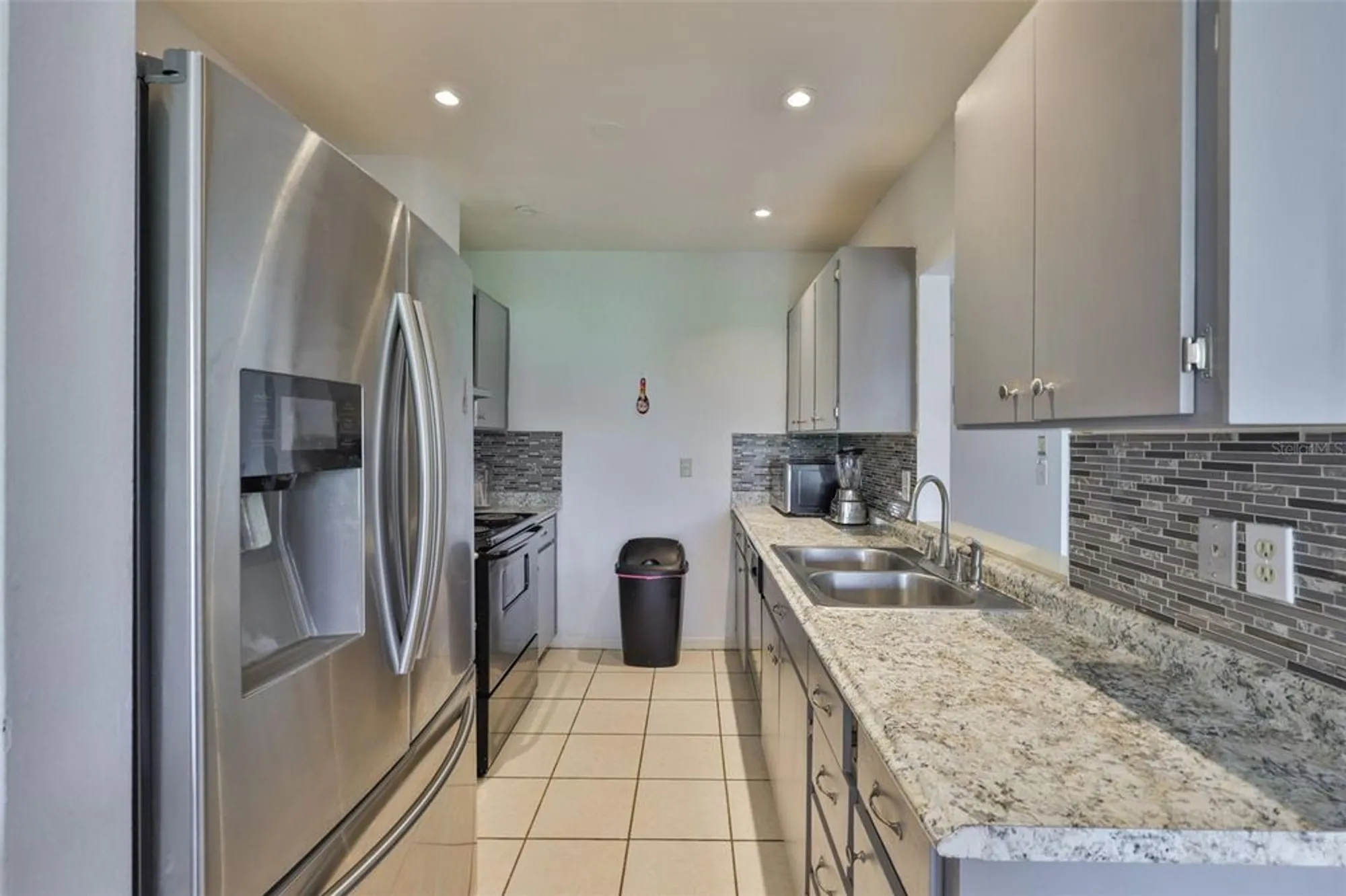 Property Slideshow image 25 of 64 | 2347 gainesborough loop # 2347, Sun City Center, FL, 33573