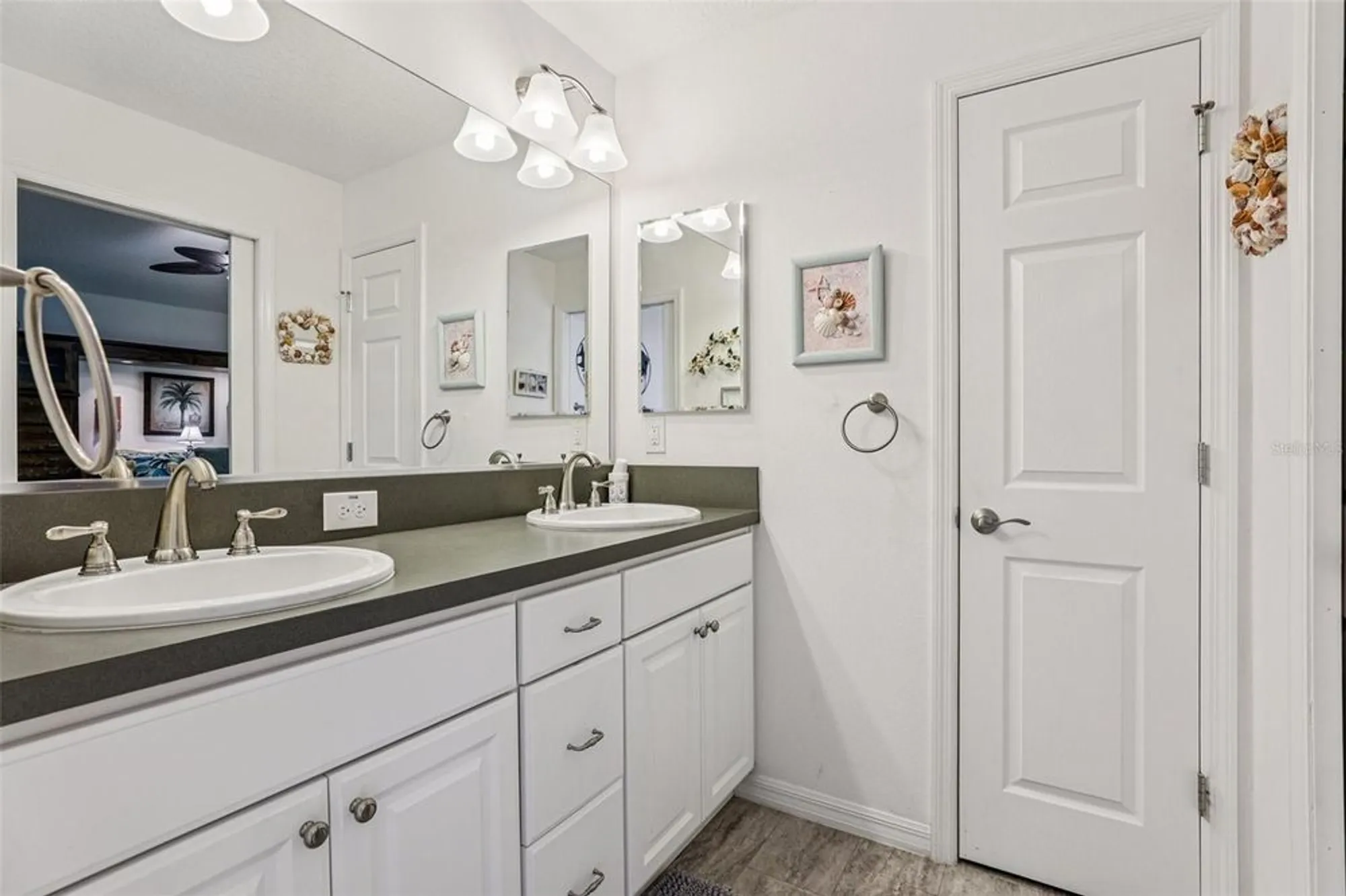 Property Slideshow image 20 of 57 | 703 royal palm ave, Lady Lake, FL, 32159