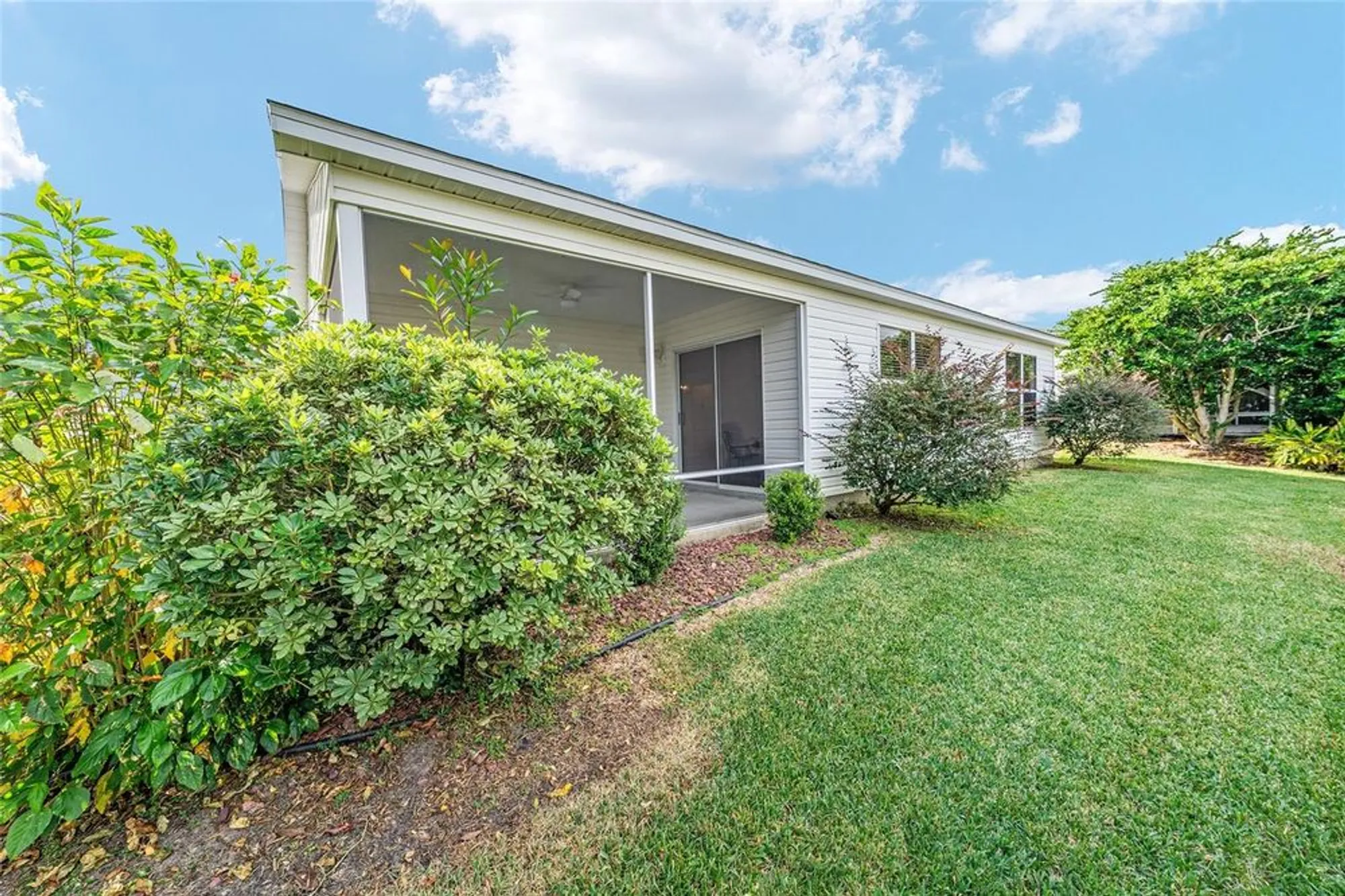 Property Slideshow image 46 of 57 | 8065 se 175th columbia pl, The Villages, FL, 32162