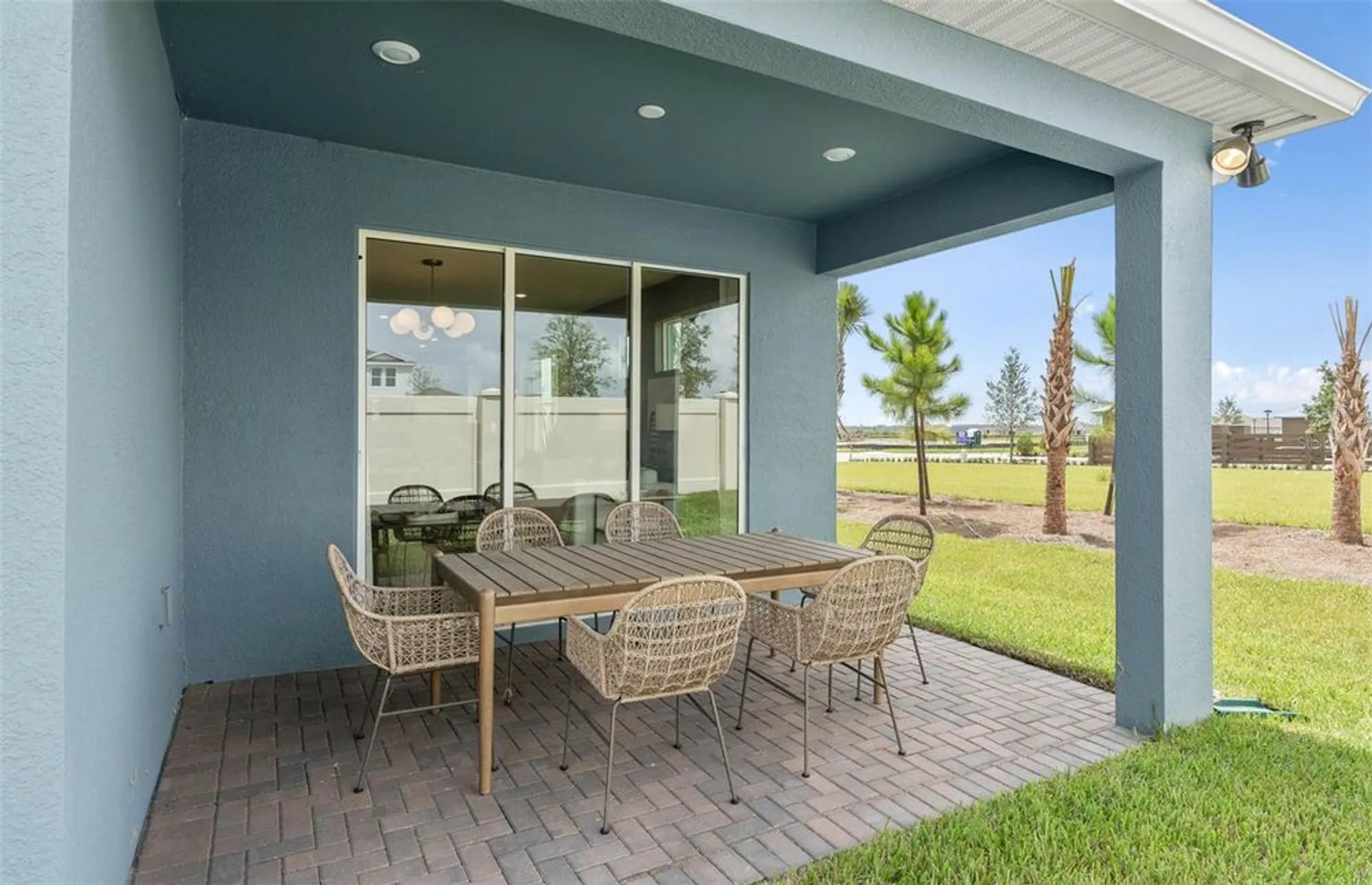 Property Slideshow image 7 of 37 | 1807 spring shower cir, Kissimmee, FL, 34744