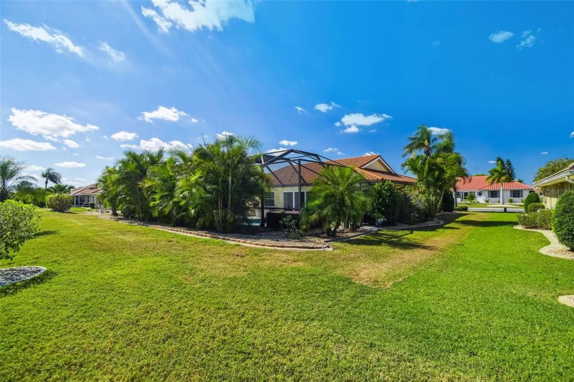 Property Slideshow image 32 of 62 | 706 plumbrook rd, Sun City Center, FL, 33573