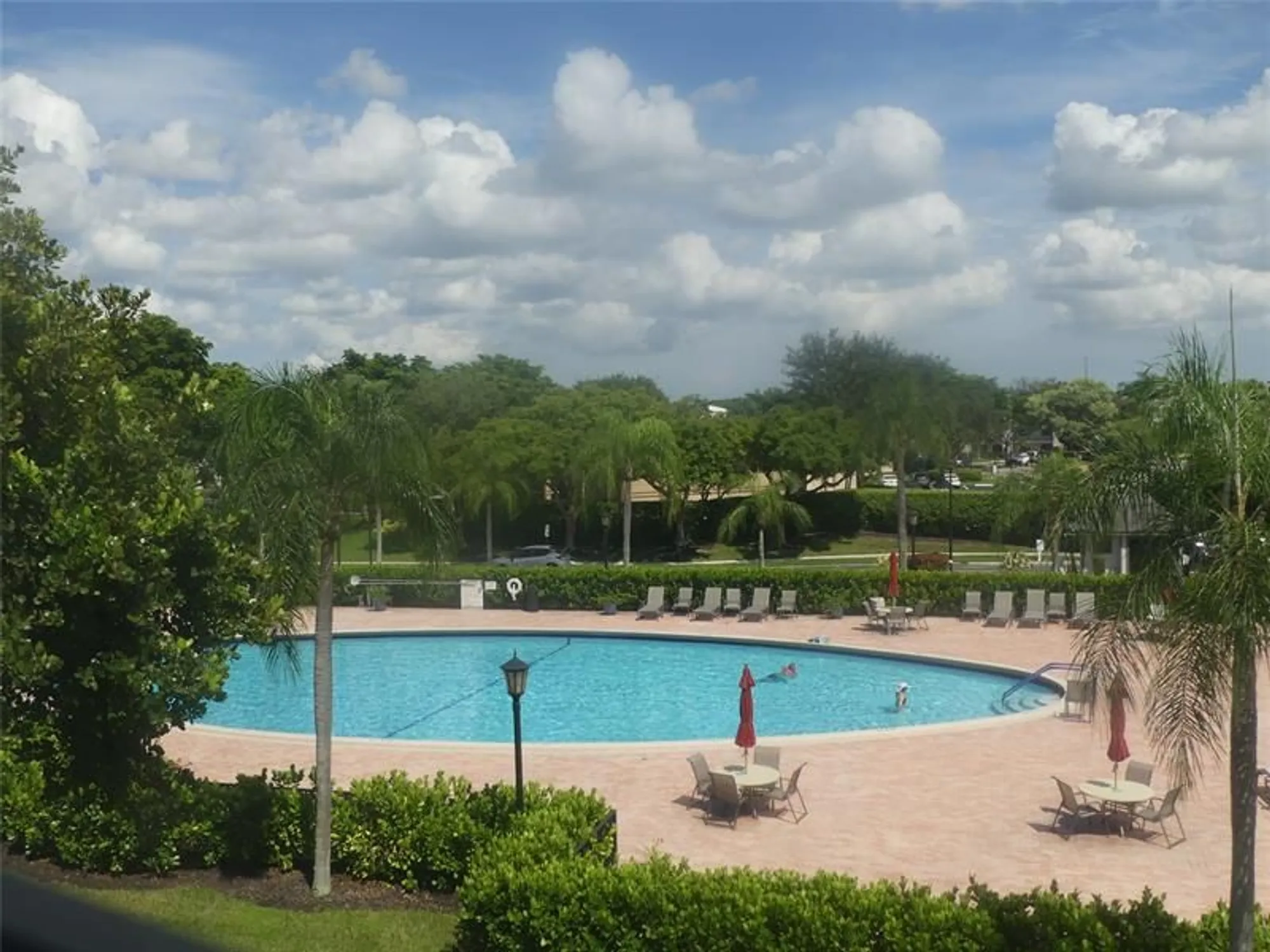 Property Slideshow image 12 of 15 | 10657 w clairmont cir 306, Tamarac, FL, 33321