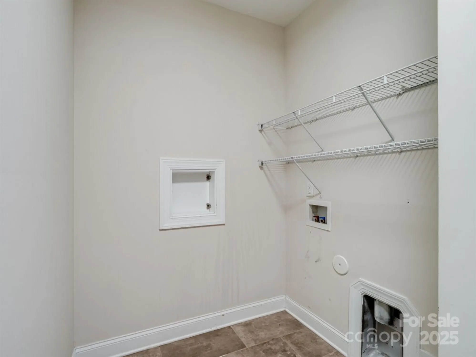 Property Slideshow image 28 of 37 | 12728 meetinghouse dr, Cornelius, NC, 28031