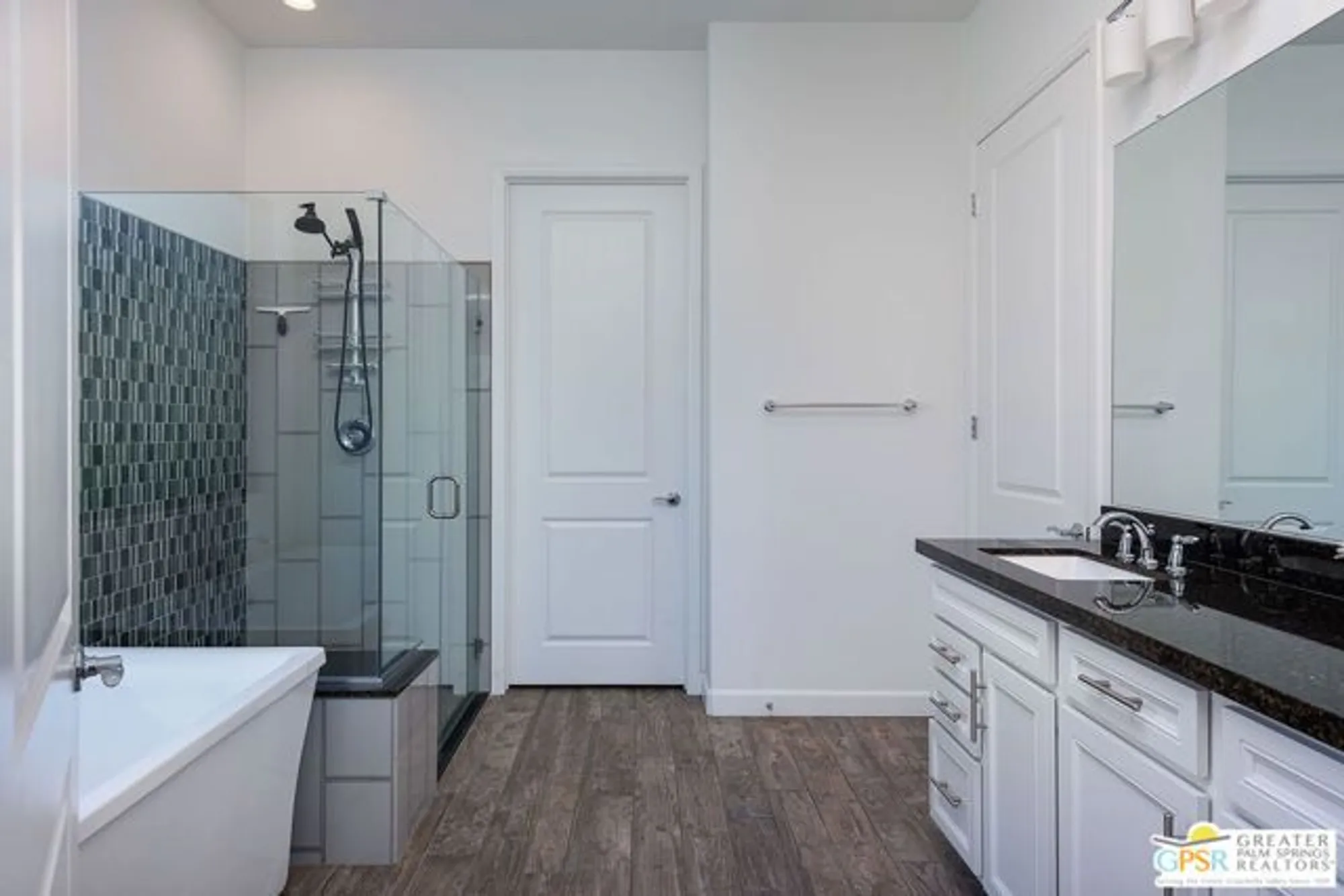 Property Slideshow image 16 of 58 | 47 cabernet, Rancho Mirage, CA, 92270