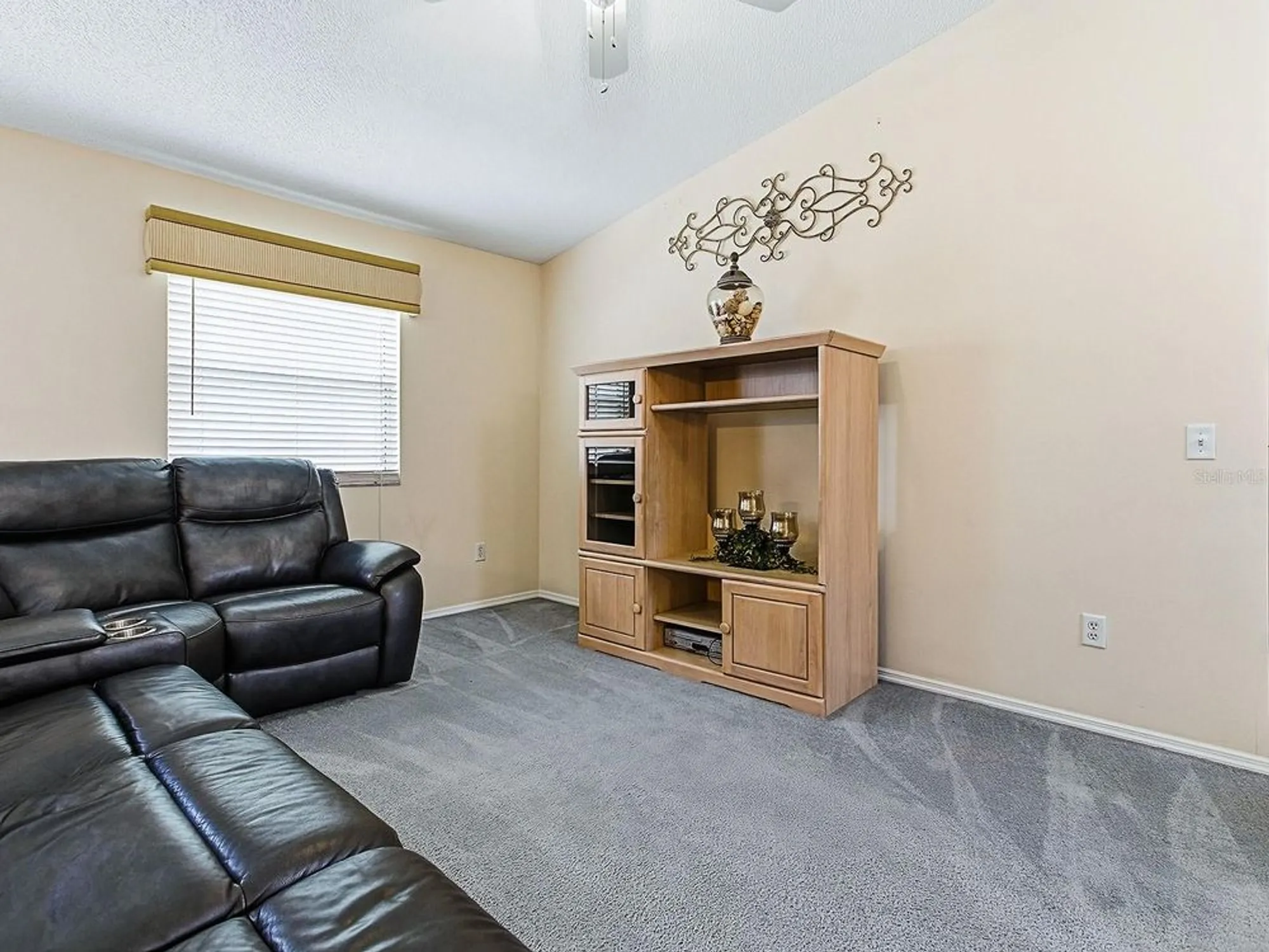 Property Slideshow image 5 of 43 | 16978 se 94th sunnybrook cir, The Villages, FL, 32162