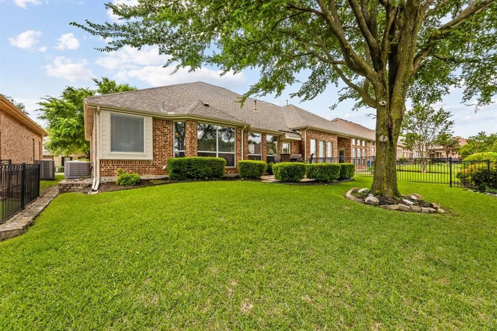 Property Slideshow image 21 of 33 | 1453 cattle baron ct, Fairview, TX, 75069