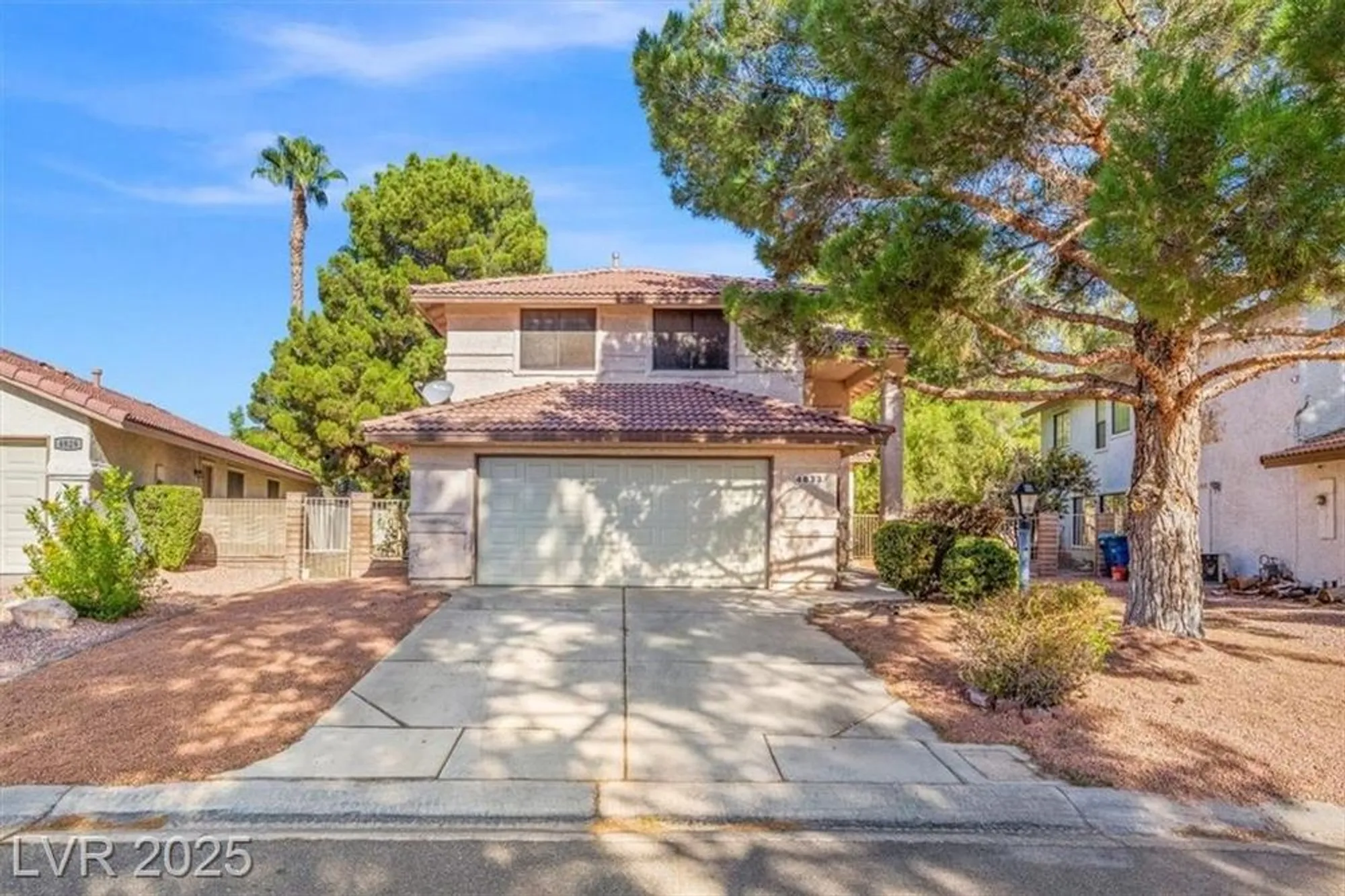 Property Slideshow image 12 of 37 | 4833 fiesta lakes st, Las Vegas, NV, 89130