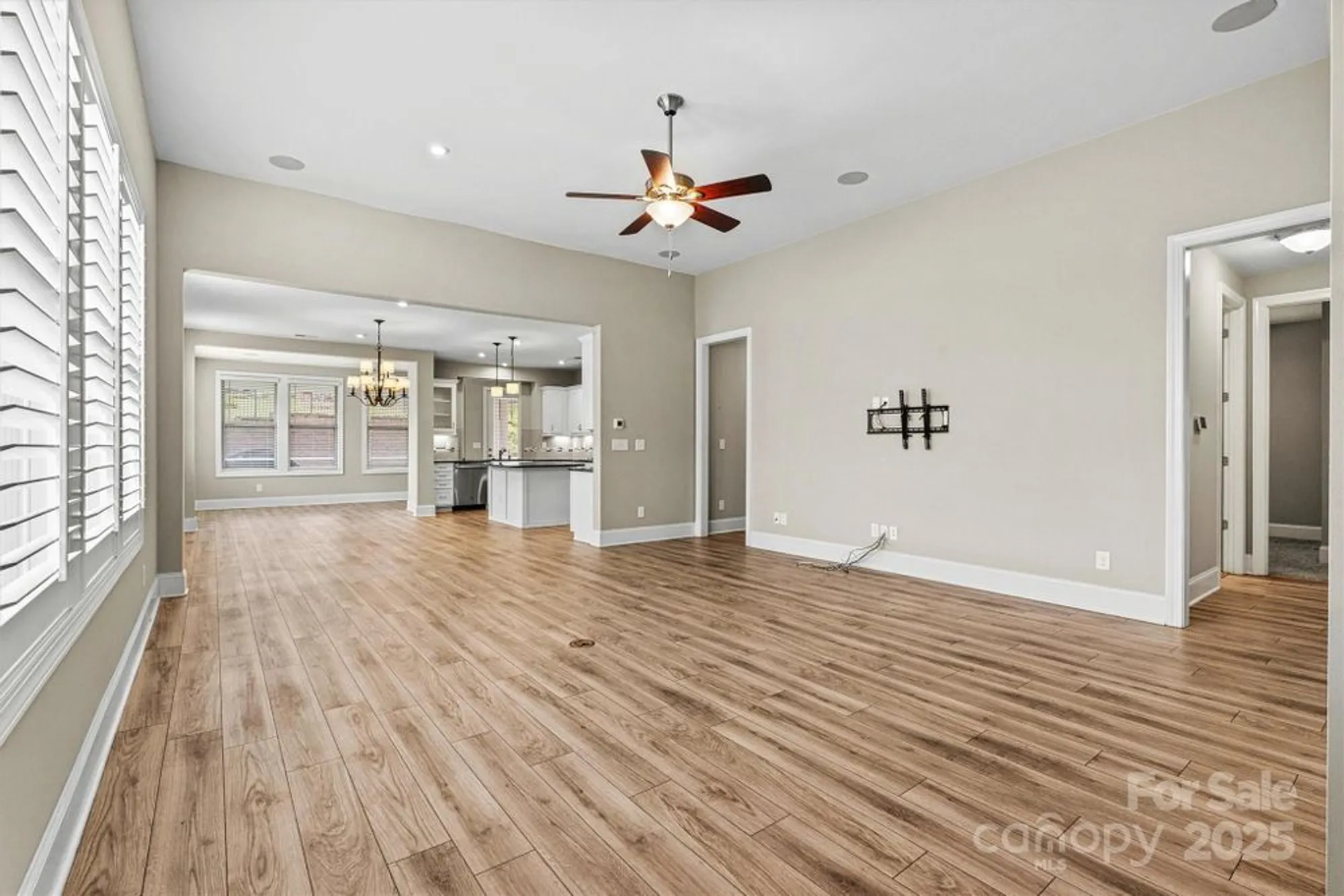 Property Slideshow image 6 of 48 | 7362 overjoyed crossing, Charlotte, NC, 28215