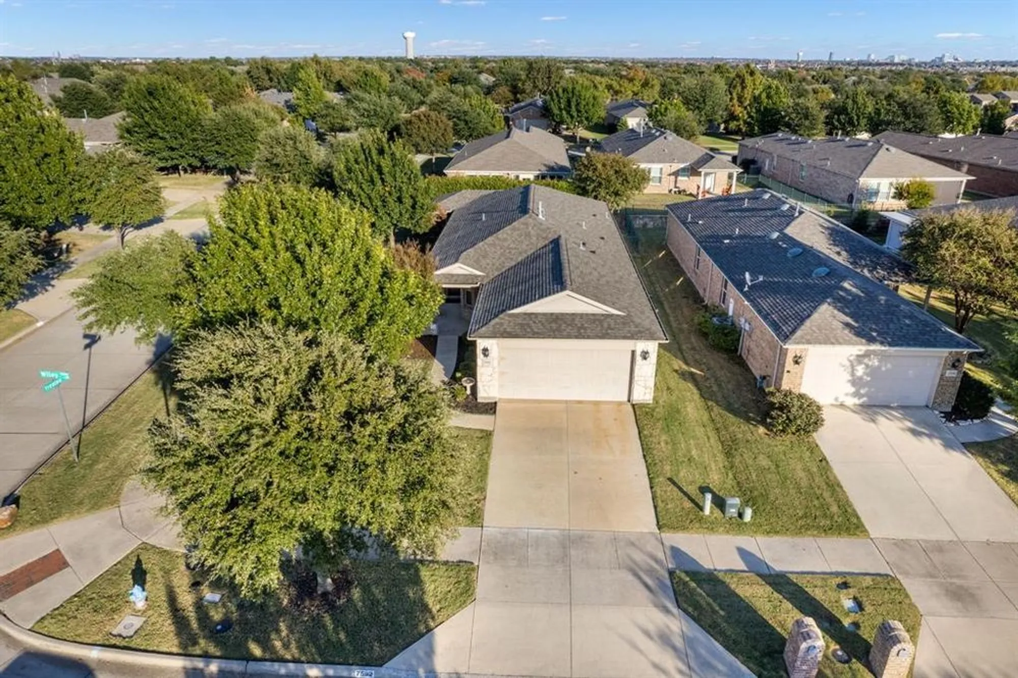 Property Slideshow image 25 of 33 | 7592 wiley ln, Frisco, TX, 75036