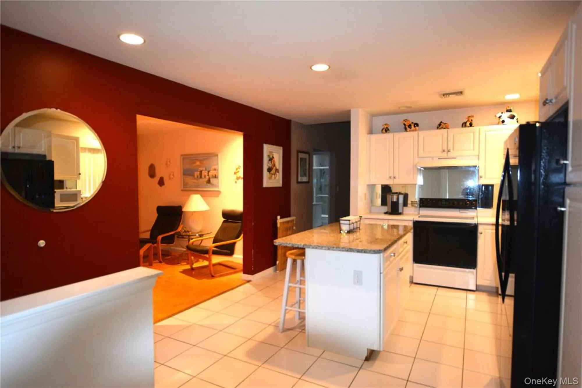 Property Slideshow image 8 of 25 | 1 willow ct, Manorville, NY, 11949