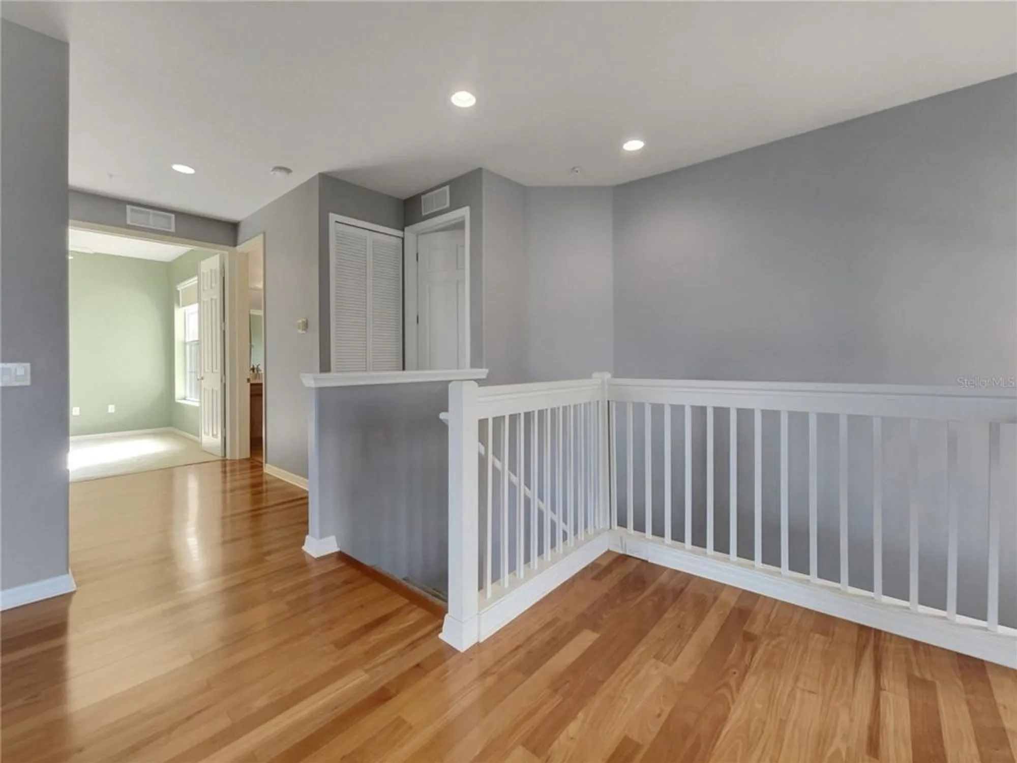 Property Slideshow image 22 of 29 | 1181 burgos dr # 406, Sarasota, FL, 34238