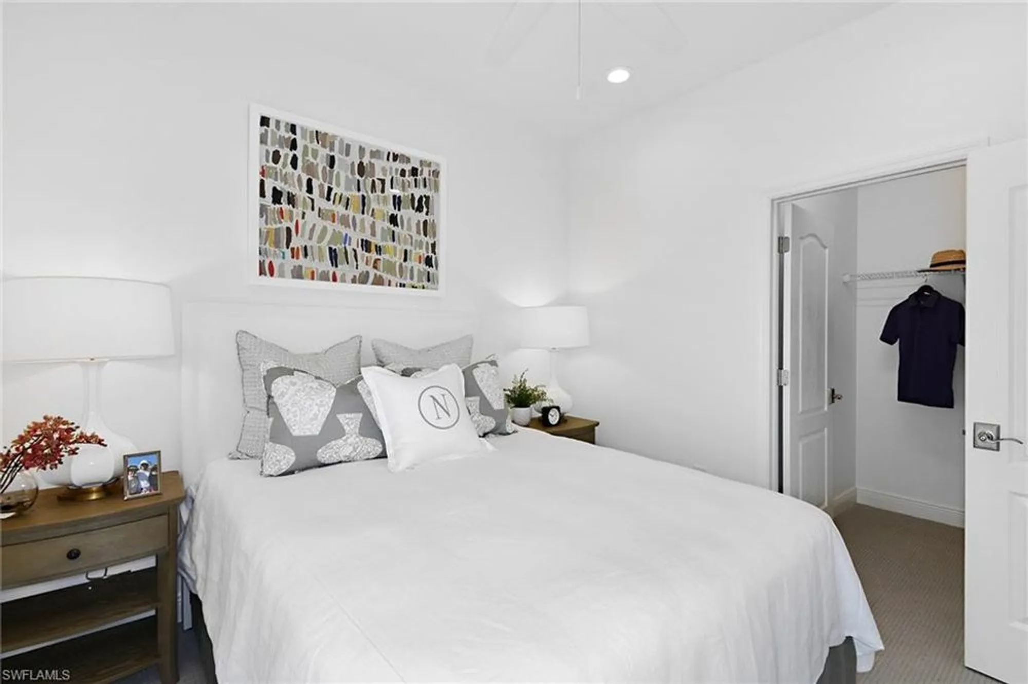 Property Slideshow image 14 of 20 | 2949 heritage pines dr, Fort Myers, FL, 33905