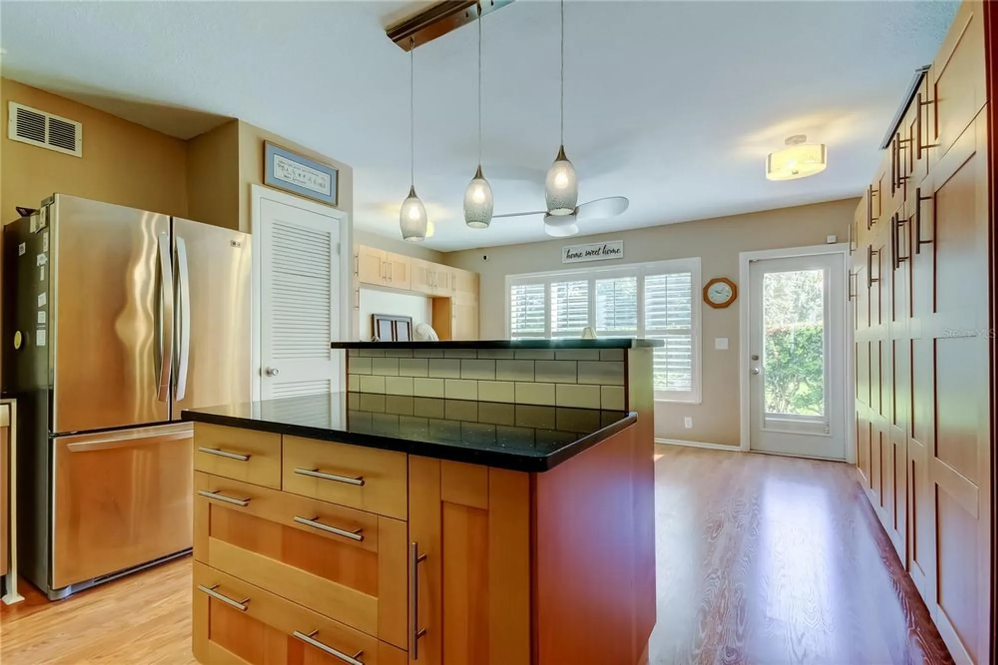 Property Slideshow image 9 of 61 | 2221 swedish dr apt 3, Clearwater, FL, 33763