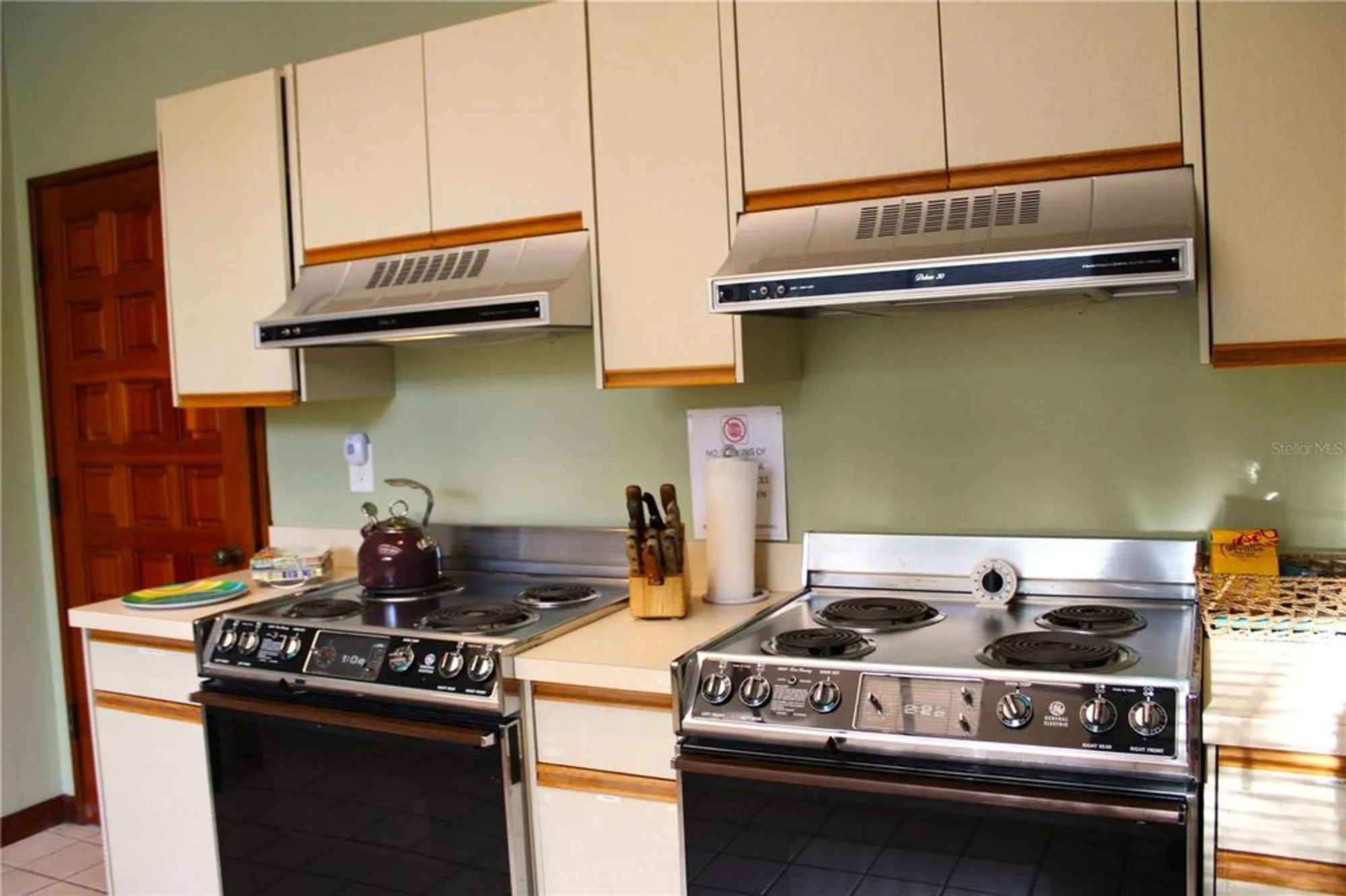 Property Slideshow image 45 of 65 | 3076 eastland blvd 106, Clearwater, FL, 33761