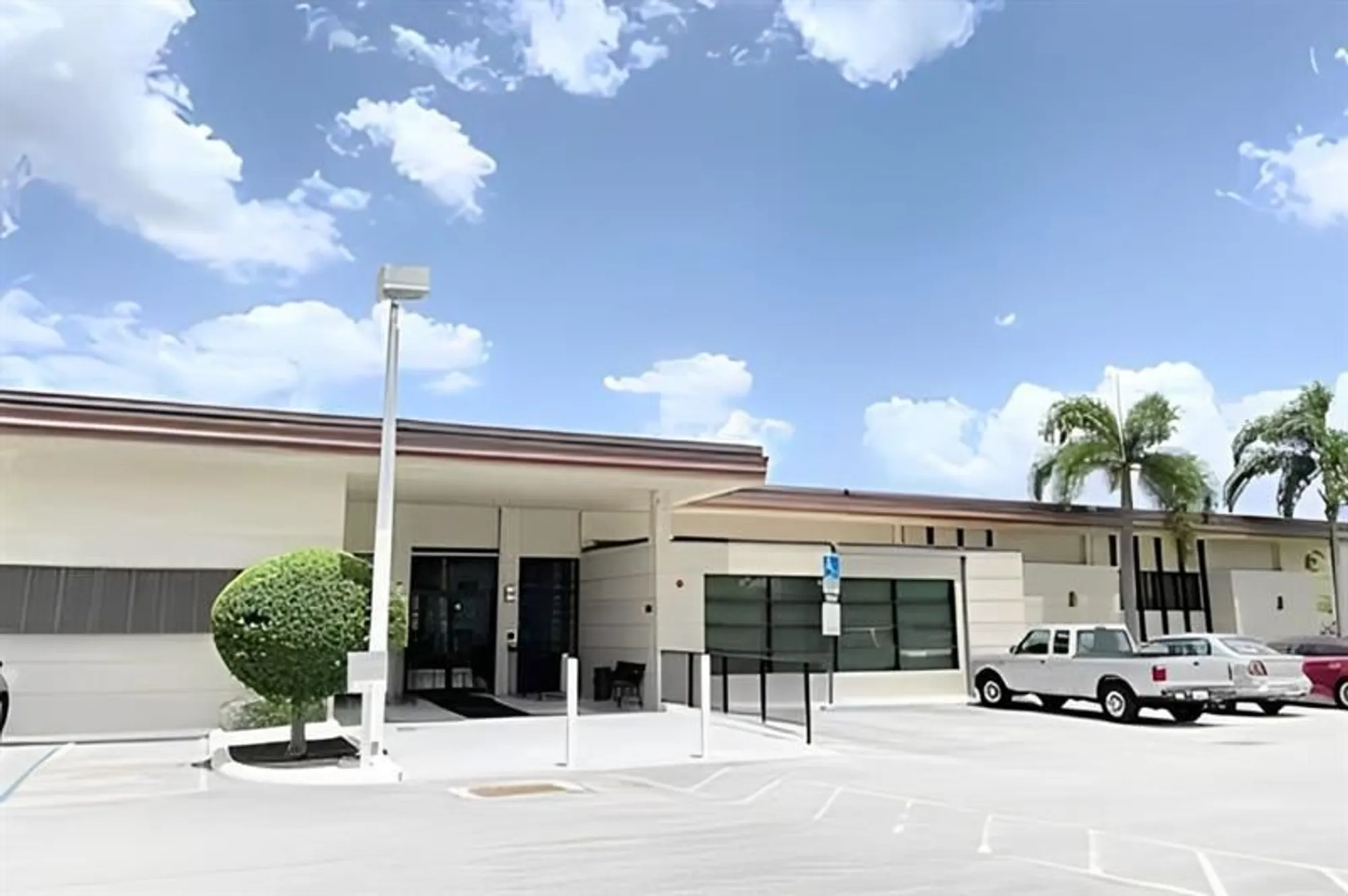 Property Slideshow image 13 of 26 | 7500 nw 5th ct apt 104, Margate, FL, 33063