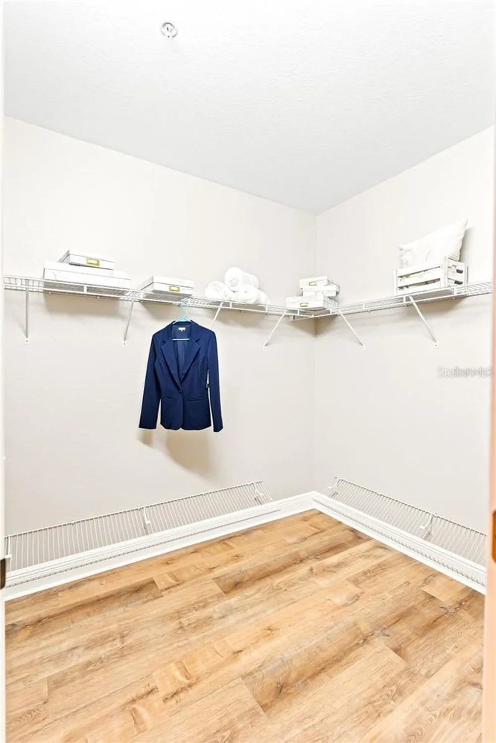 Property Slideshow image 31 of 78 | 1121 riverscape st, Bradenton, FL, 34208