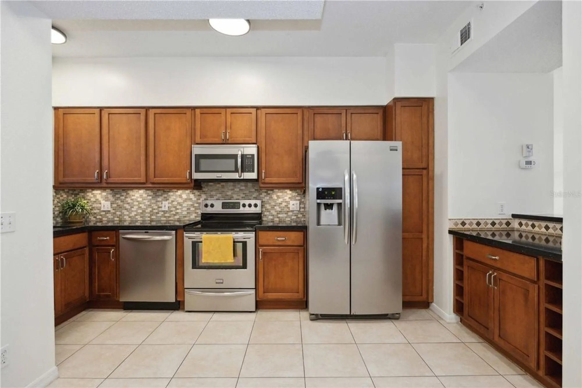 Property Slideshow image 4 of 25 | 4260 central sarasota pkwy apt 213, Sarasota, FL, 34238