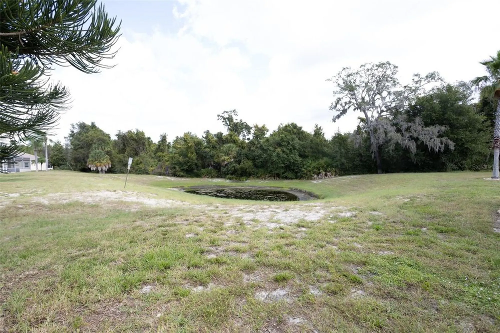 Property Slideshow image 48 of 89 | 2529 sandy hill ct, Holiday, FL, 34691