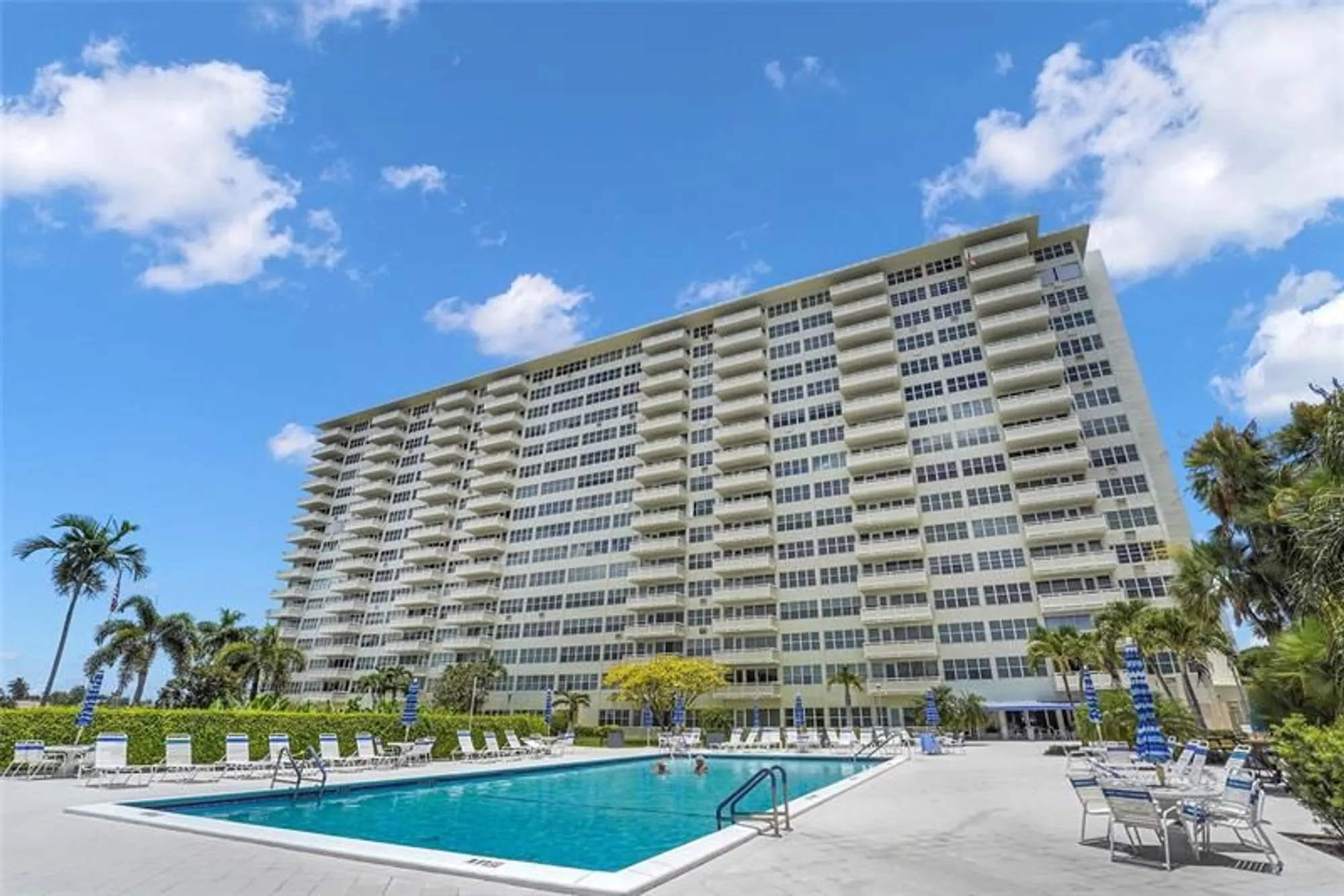 Property Slideshow image 36 of 45 | 3200 ne 36th st 319, Fort Lauderdale, FL, 33308