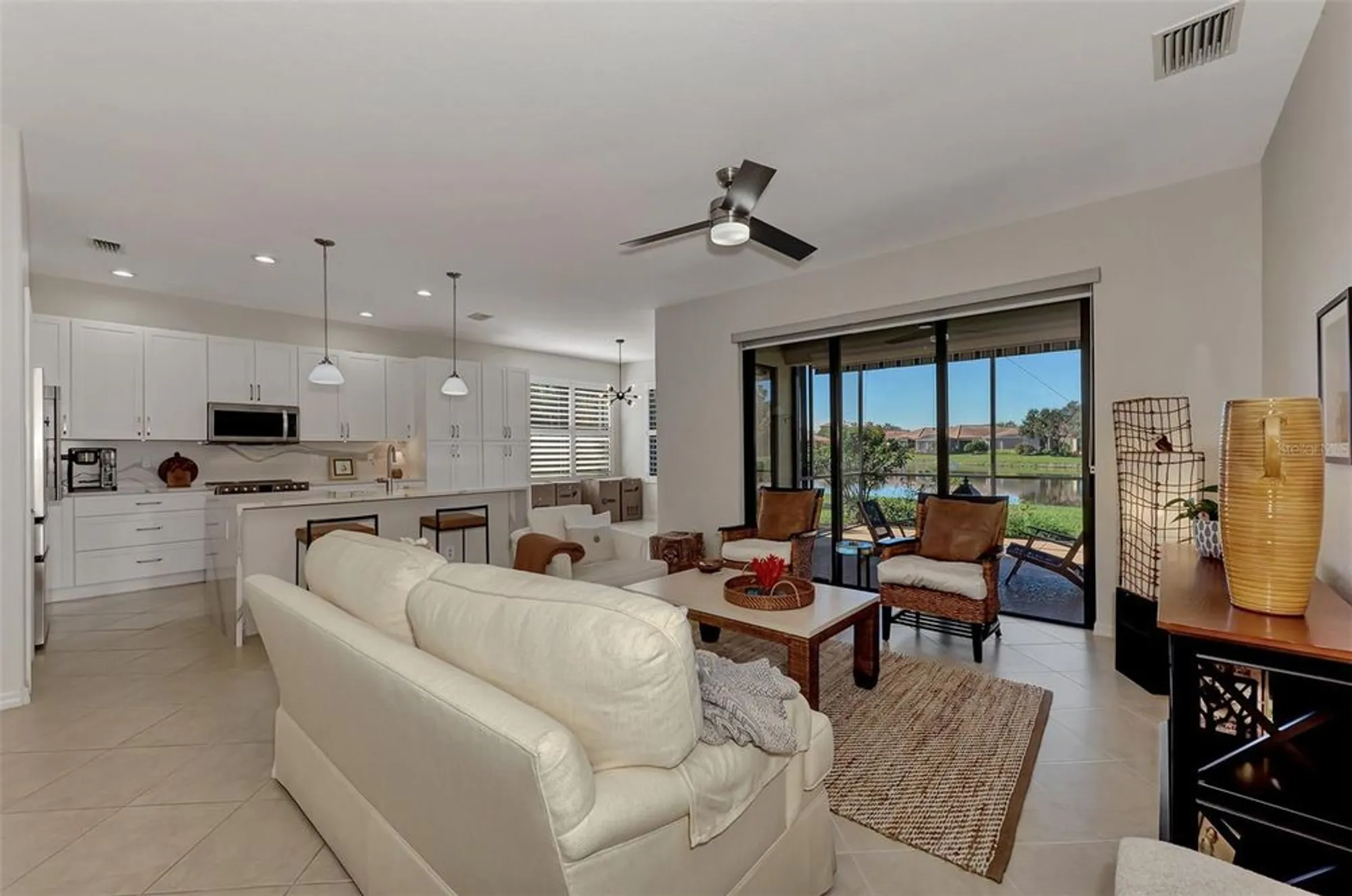 Property Slideshow image 18 of 53 | 20619 capello dr, Venice, FL, 34292