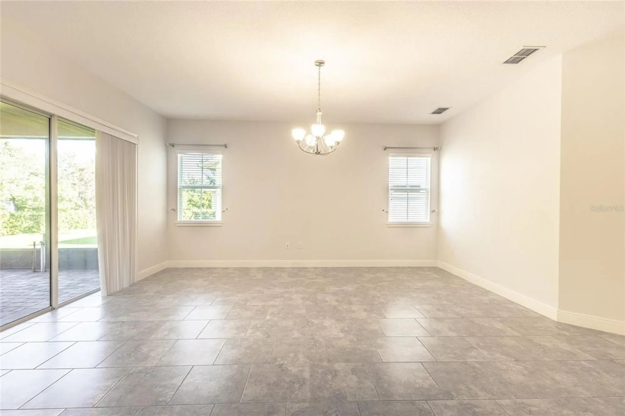 Property Slideshow image 21 of 74 | 2460 promenade dr, Saint Cloud, FL, 34772