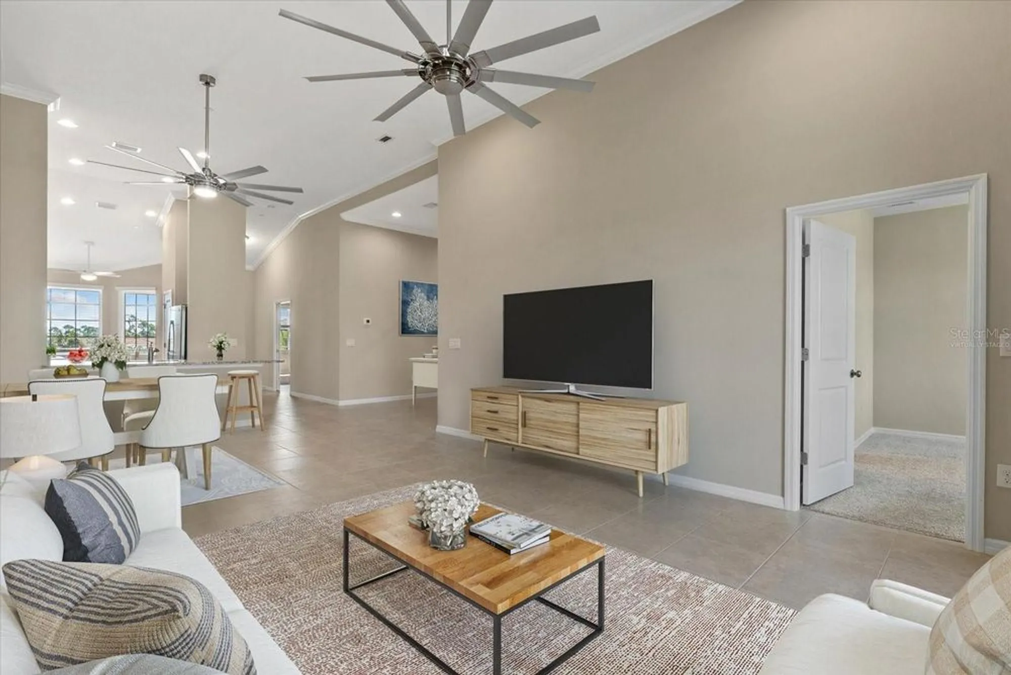 Property Slideshow image 14 of 47 | 12401 osorio ct 203, Sarasota, FL, 34238