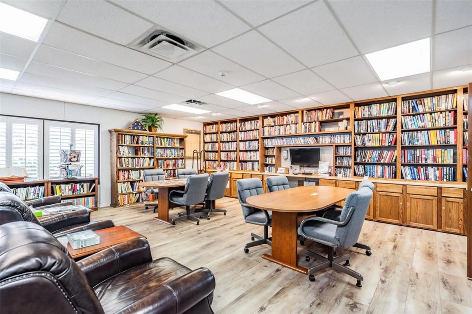 Property Slideshow image 33 of 41 | 10600 mira vista dr, Port Richey, FL, 34668