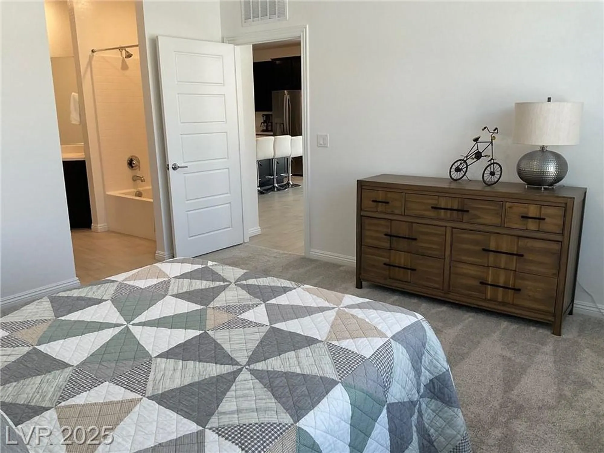 Property Slideshow image 30 of 67 | 2555 hampton rd 4209, Henderson, NV, 89052