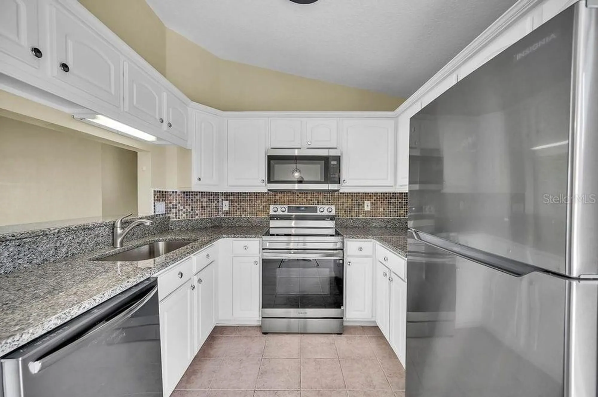 Property Slideshow image 6 of 19 | 8695 sw 60th cir, Ocala, FL, 34476