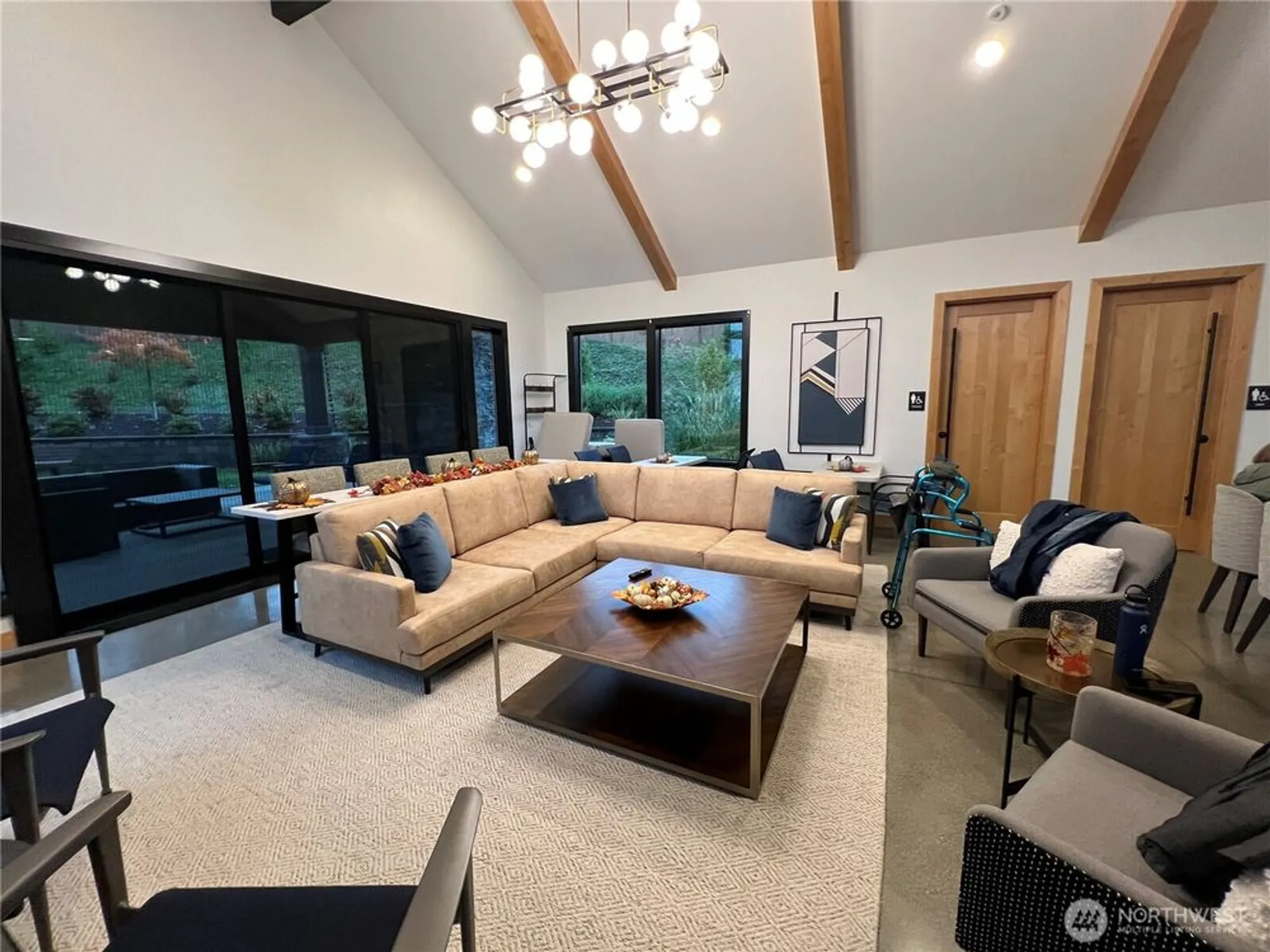 Property Slideshow image 31 of 33 | 22701 se 237th pl, Maple Valley, WA, 98038