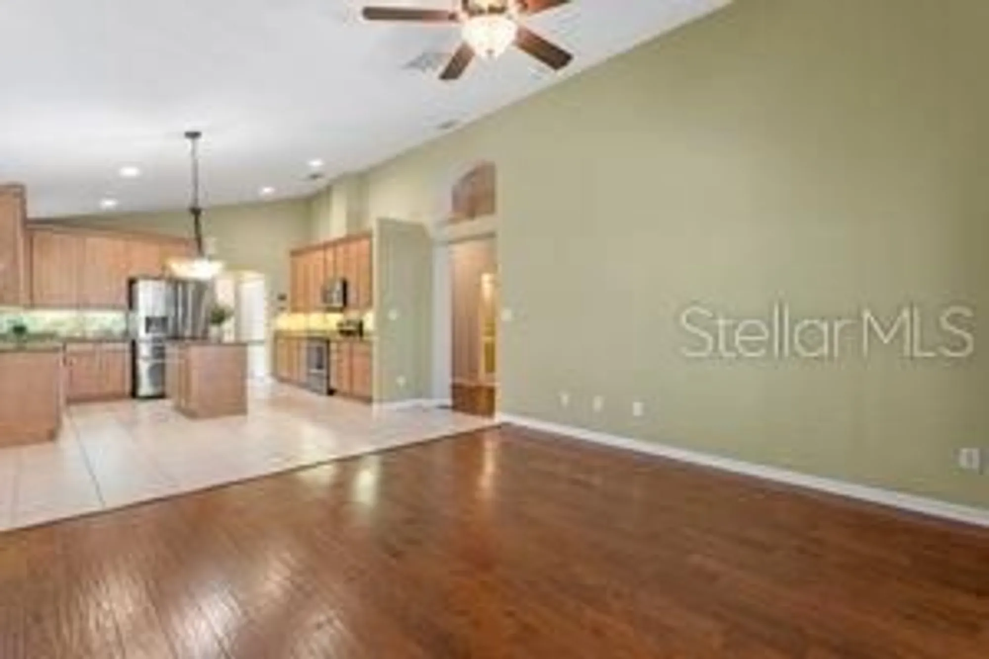 Property Slideshow image 18 of 72 | 24540 madewood ave, Leesburg, FL, 34748