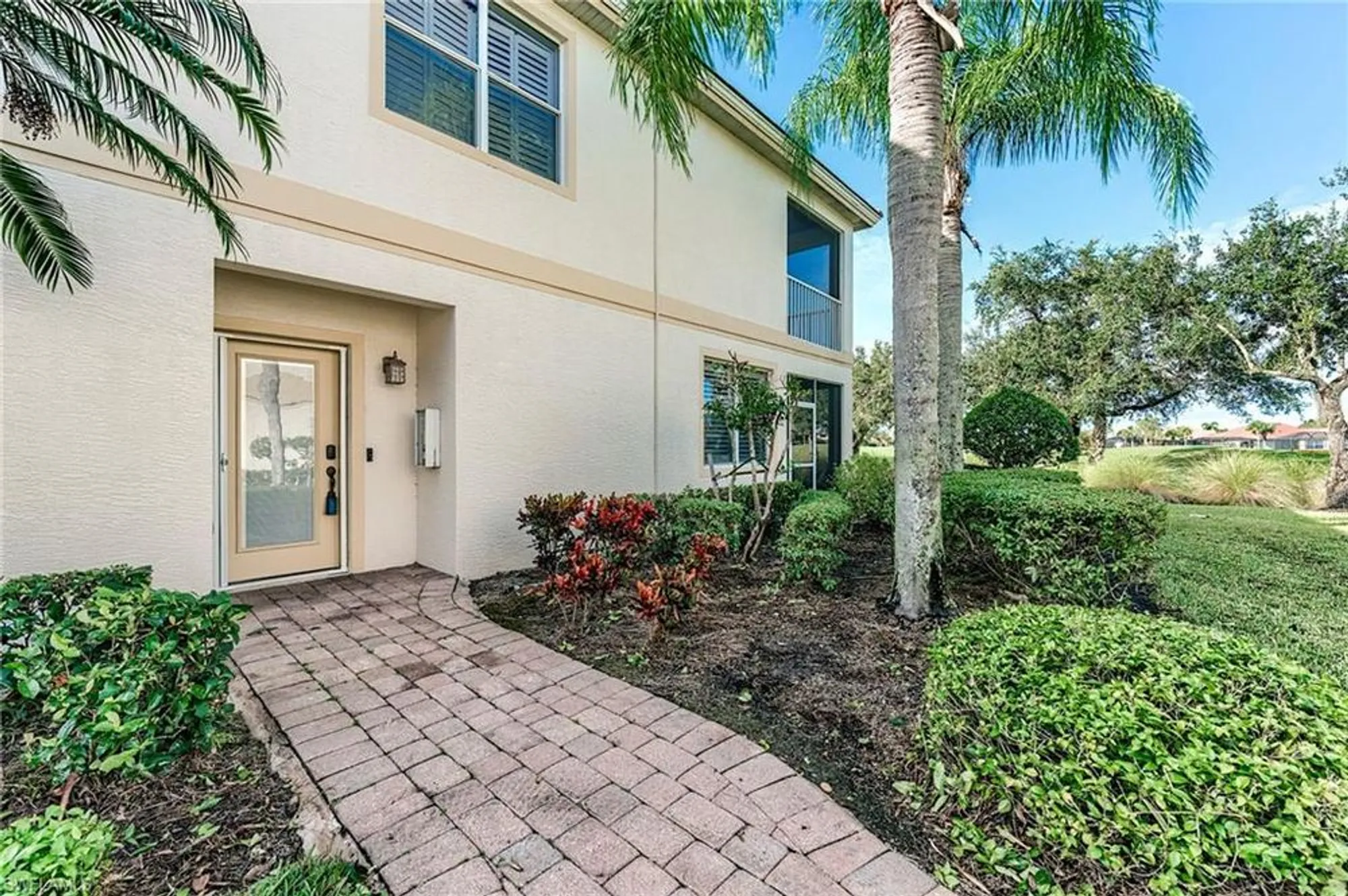 Property Slideshow image 35 of 45 | 3131 meandering way apt 102, Fort Myers, FL, 33905