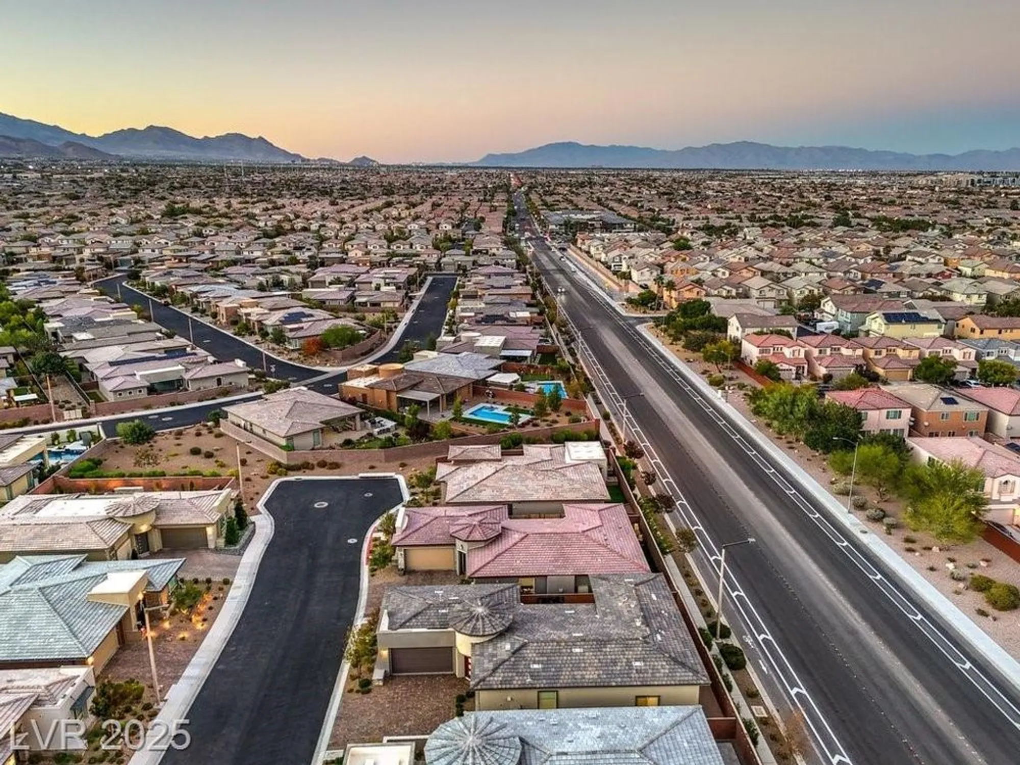 Property Slideshow image 49 of 74 | 6776 steel mist st, Las Vegas, NV, 89148