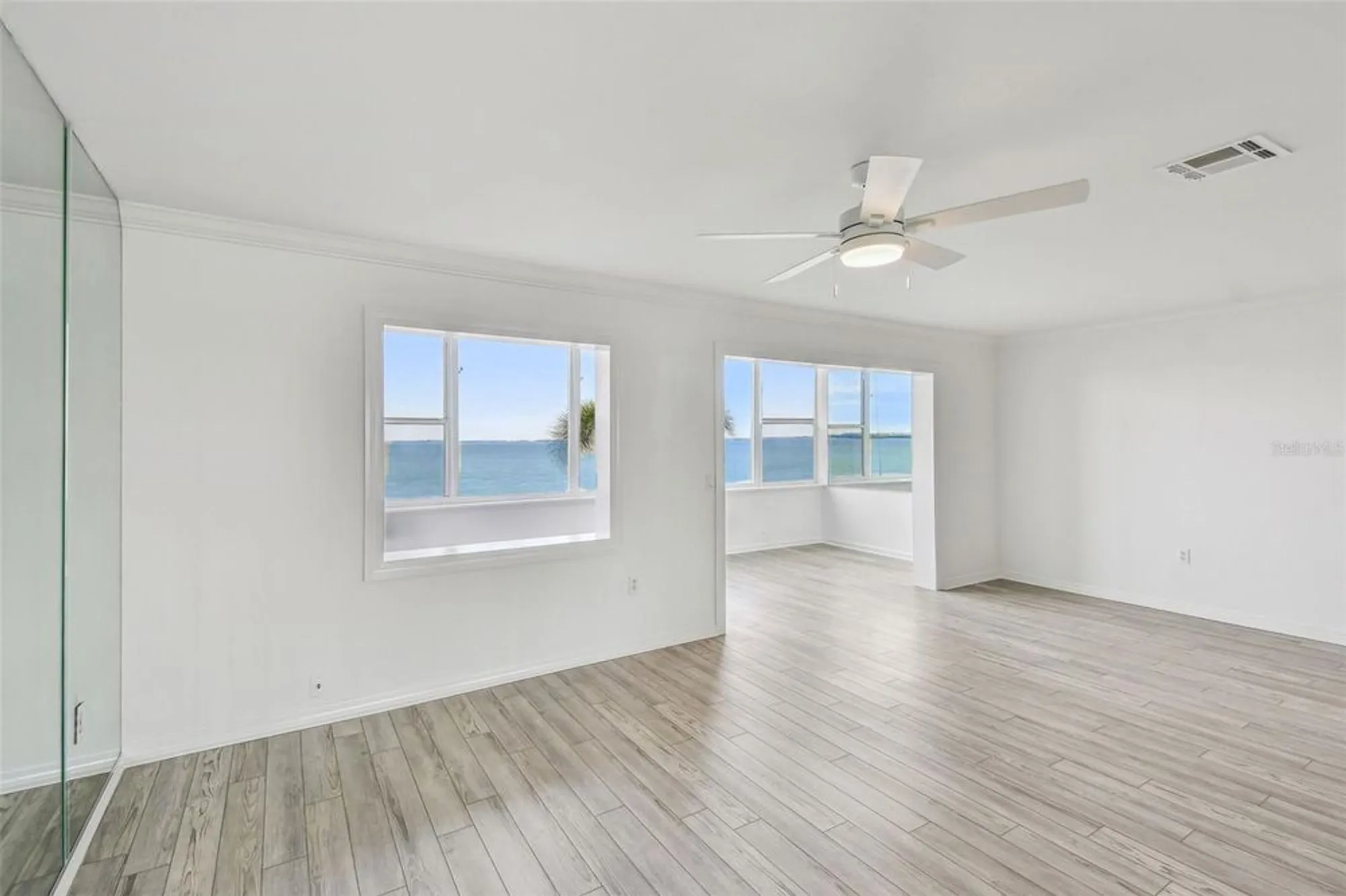 Property Slideshow image 11 of 71 | 5 gateshead dr 203, Dunedin, FL, 34698