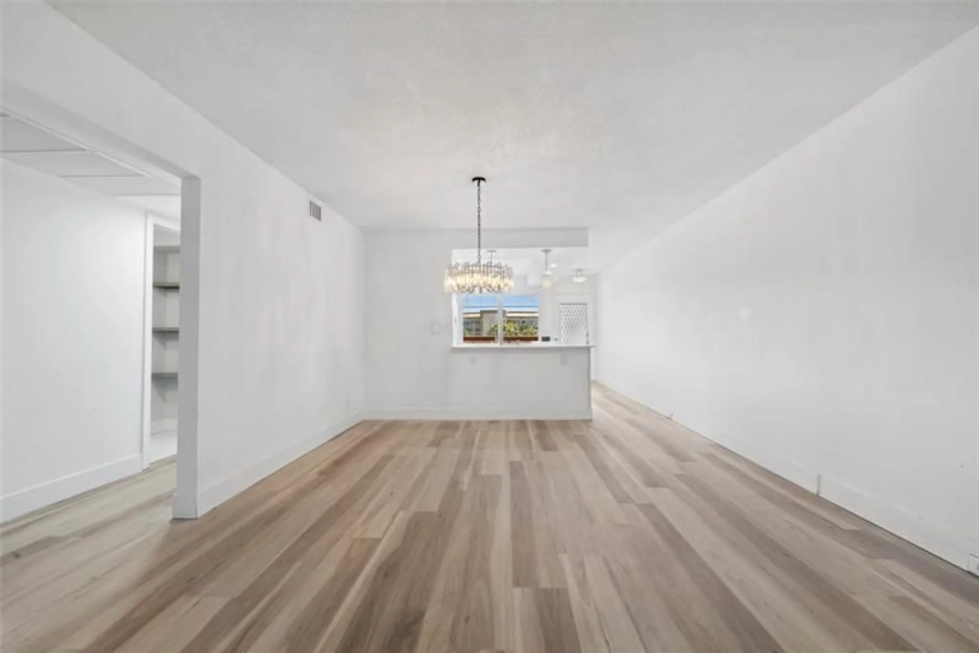 Property Slideshow image 8 of 34 | 3201 portofino pt d3, Coconut Creek, FL, 33066