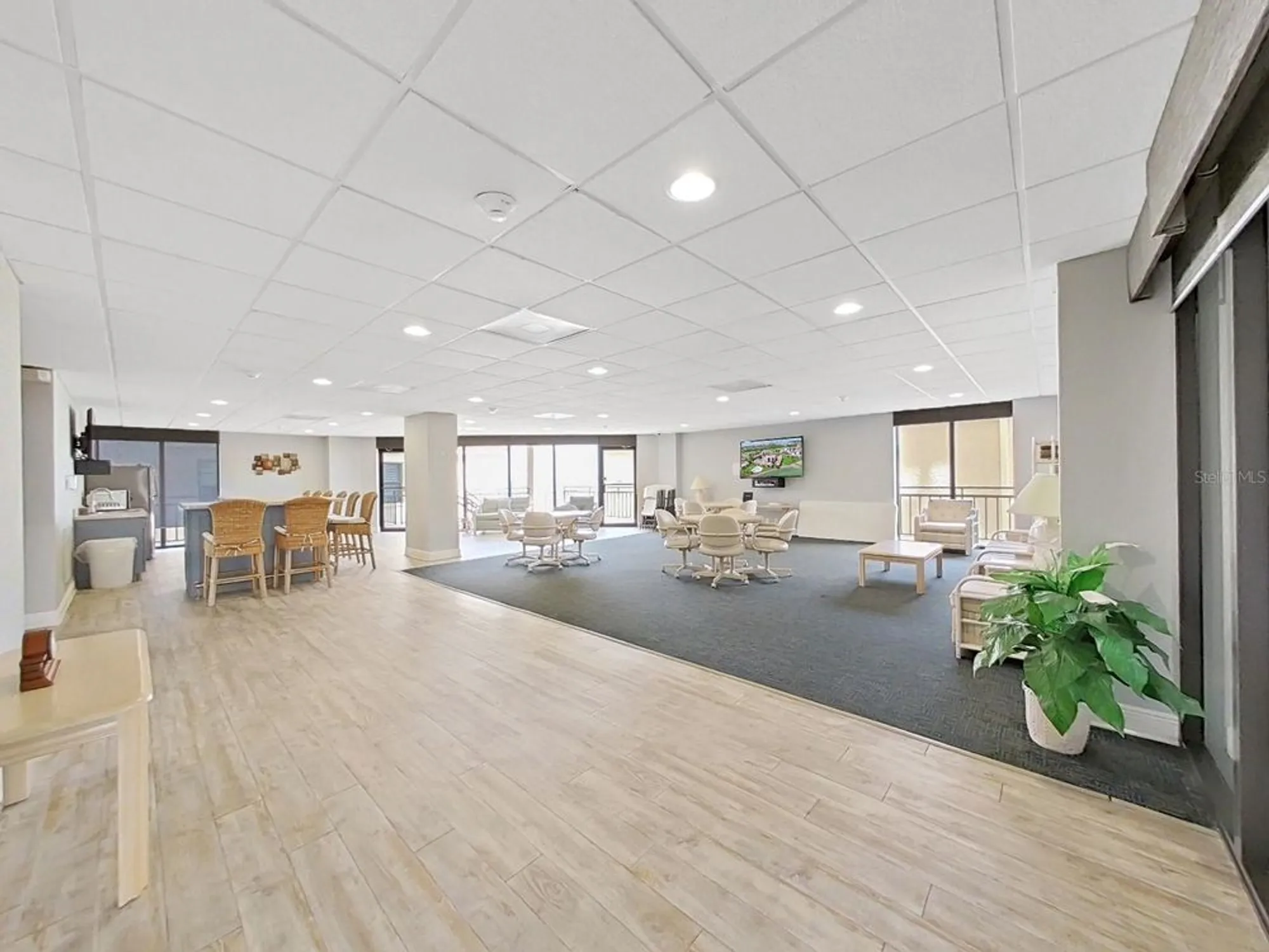 Property Slideshow image 26 of 32 | 6177 sun blvd apt 108, St Petersburg, FL, 33715