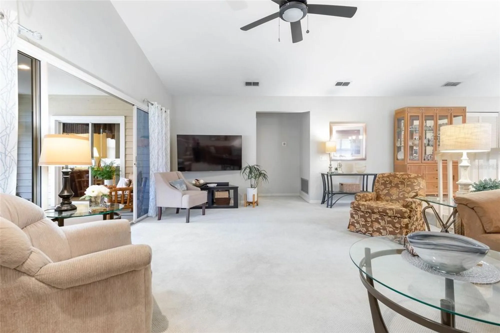 Property Slideshow image 10 of 99 | 3 treetop trl, Ormond Beach, FL, 32174