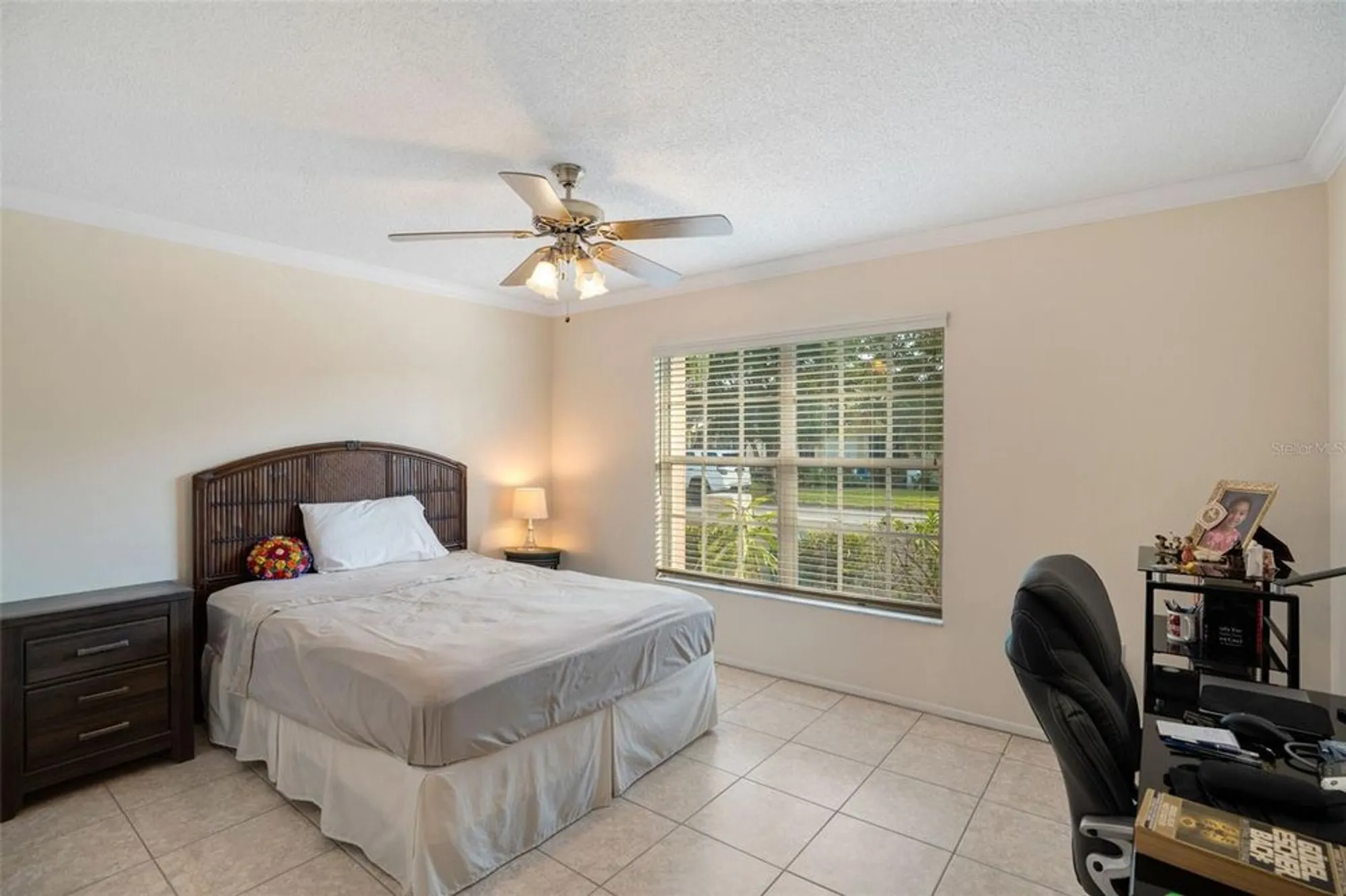 Property Slideshow image 7 of 23 | 4217 oakhurst cir 3023, Sarasota, FL, 34233