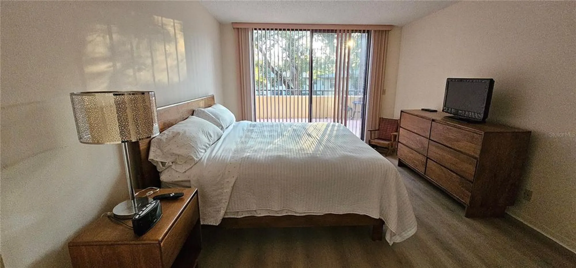 Property Slideshow image 17 of 57 | 3078 eastland blvd 107, Clearwater, FL, 33761