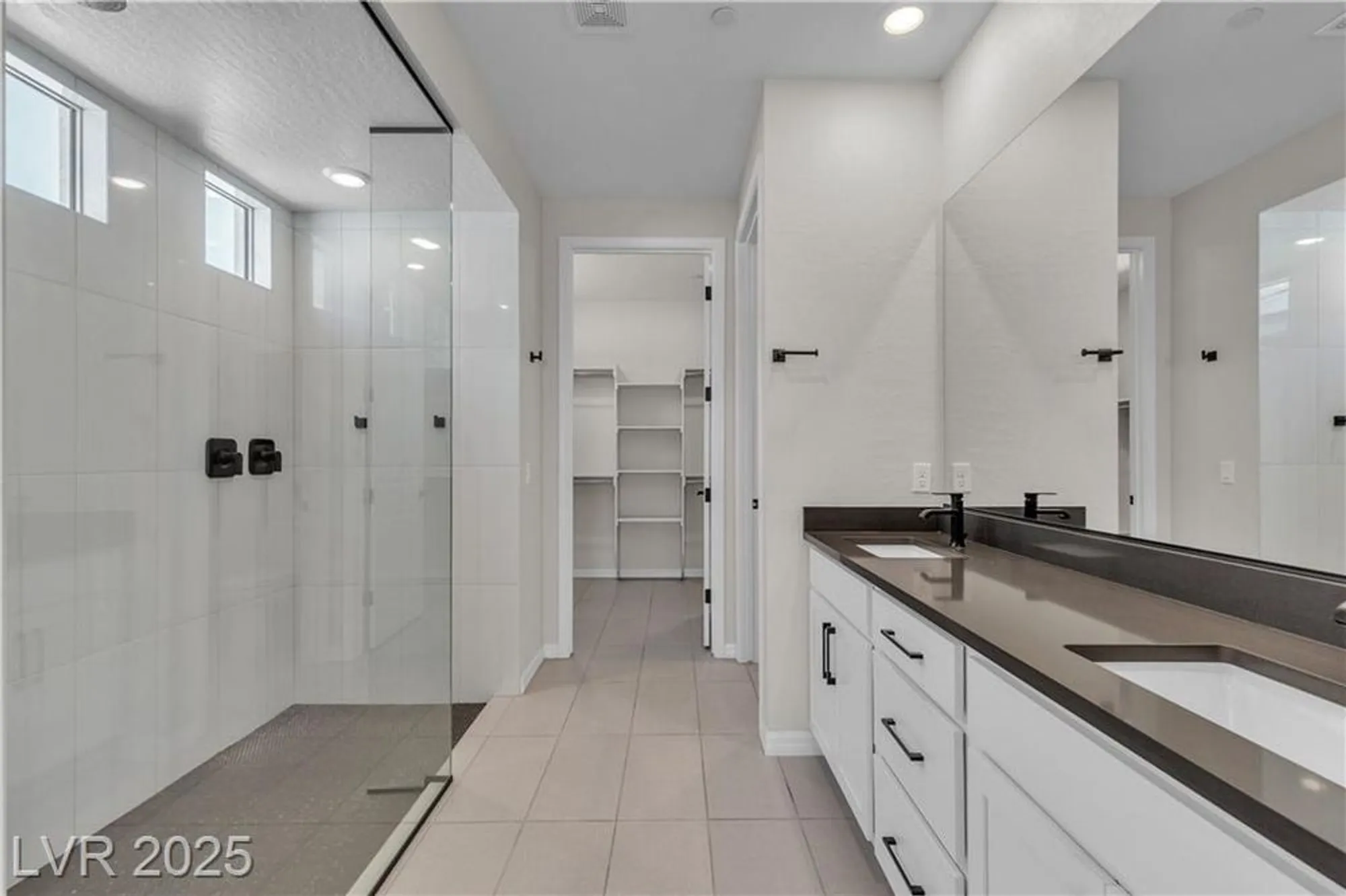 Property Slideshow image 34 of 76 | 11 acacia creek ct, Henderson, NV, 89011