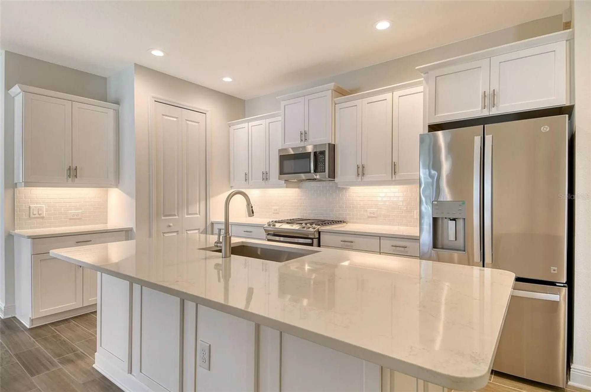 Property Slideshow image 19 of 41 | 12697 palatka dr, Venice, FL, 34293