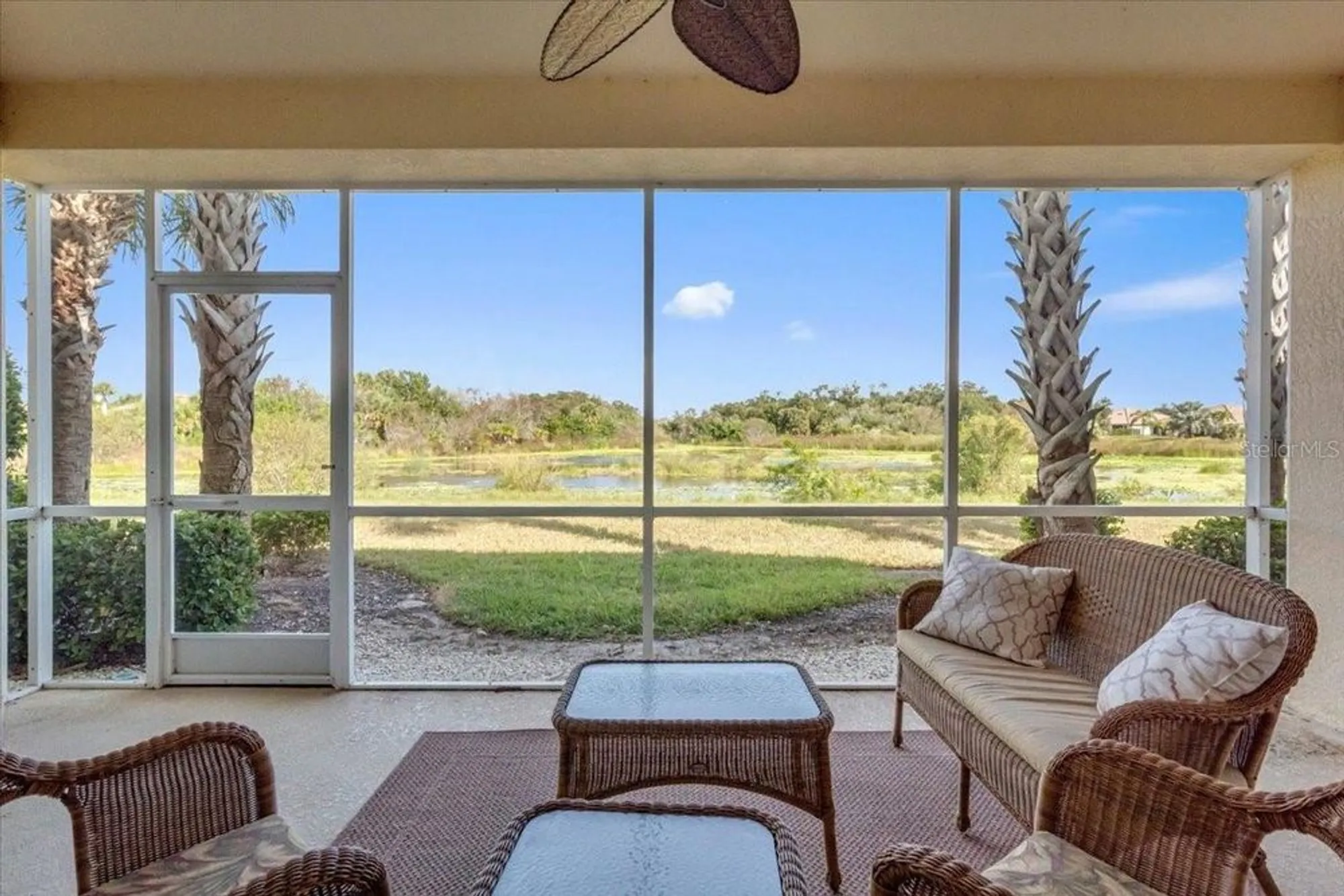 Property Slideshow image 9 of 24 | 1245 burgos dr 304, Sarasota, FL, 34238
