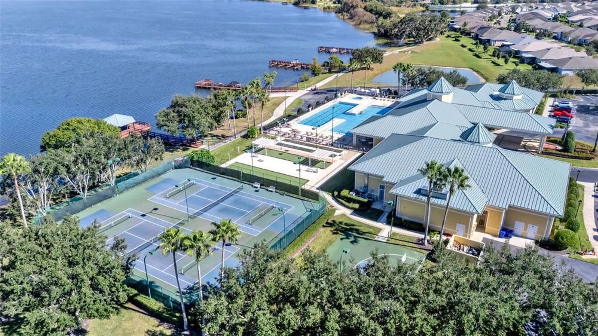 Property Slideshow image 68 of 80 | 4016 carteret dr, Winter Haven, FL, 33884