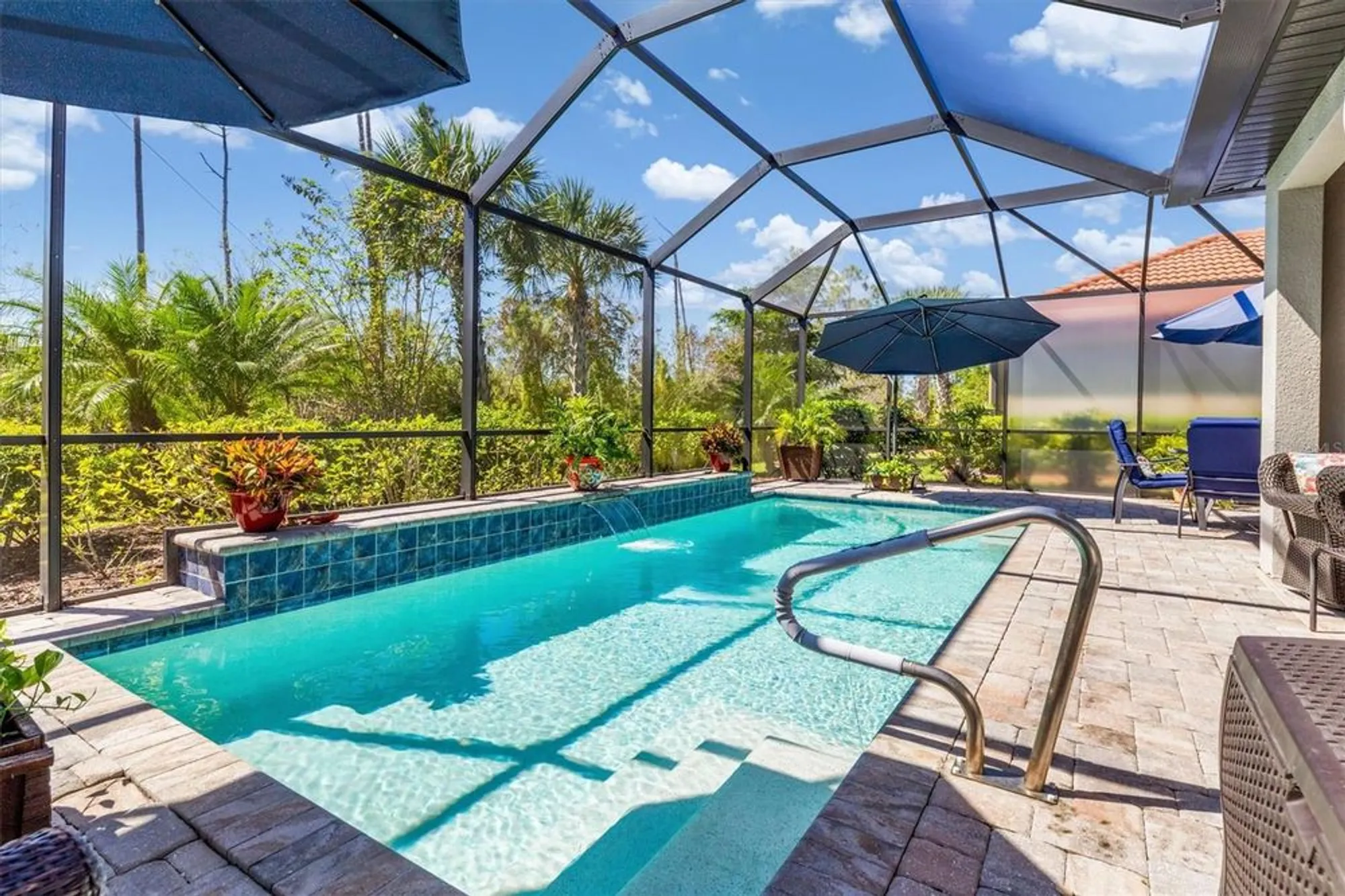 Property Slideshow image 6 of 70 | 2633 daisy dr, North Port, FL, 34289