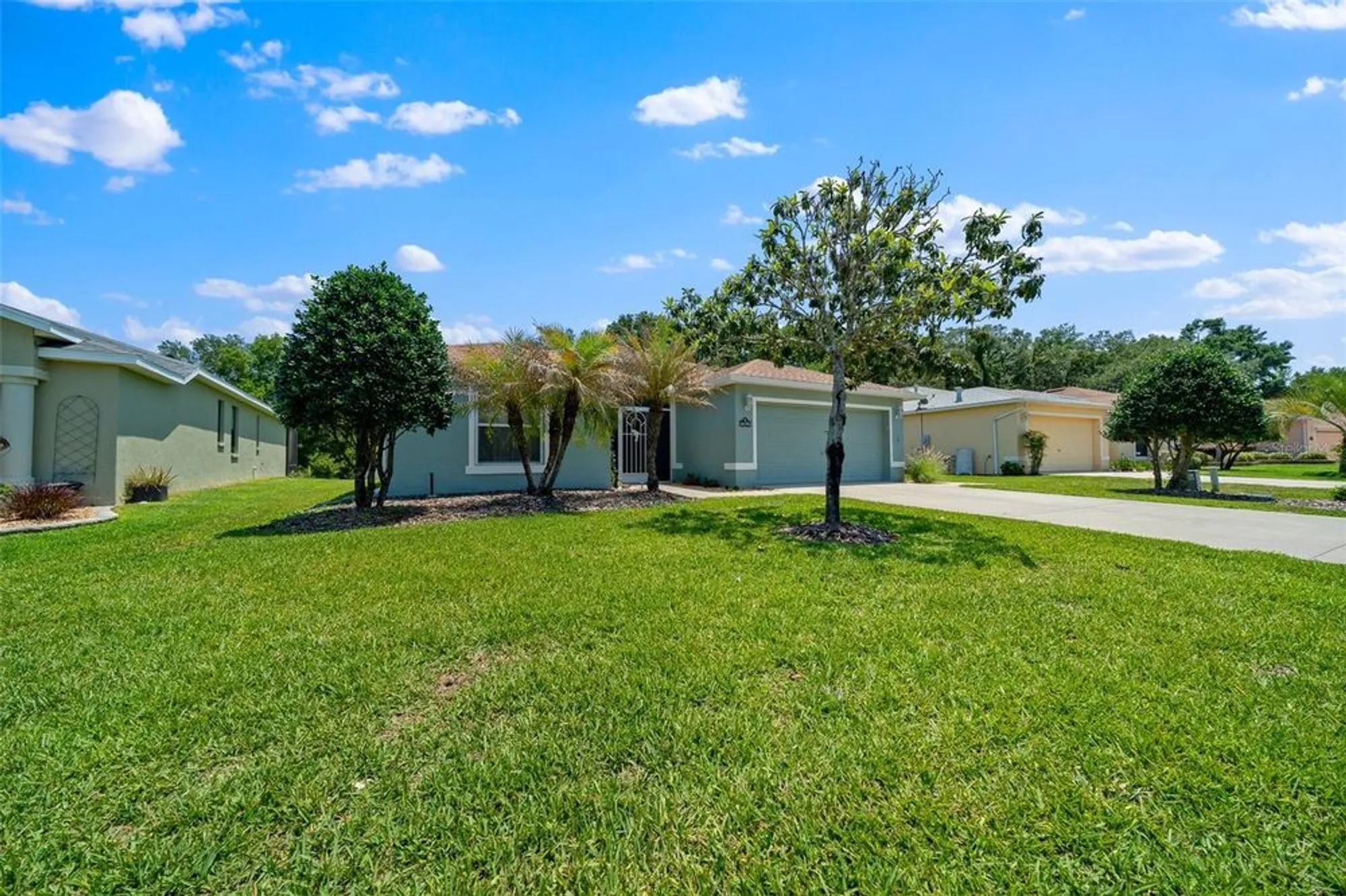 Property Slideshow image 4 of 74 | 16193 sw 14th avenue rd, Ocala, FL, 34473